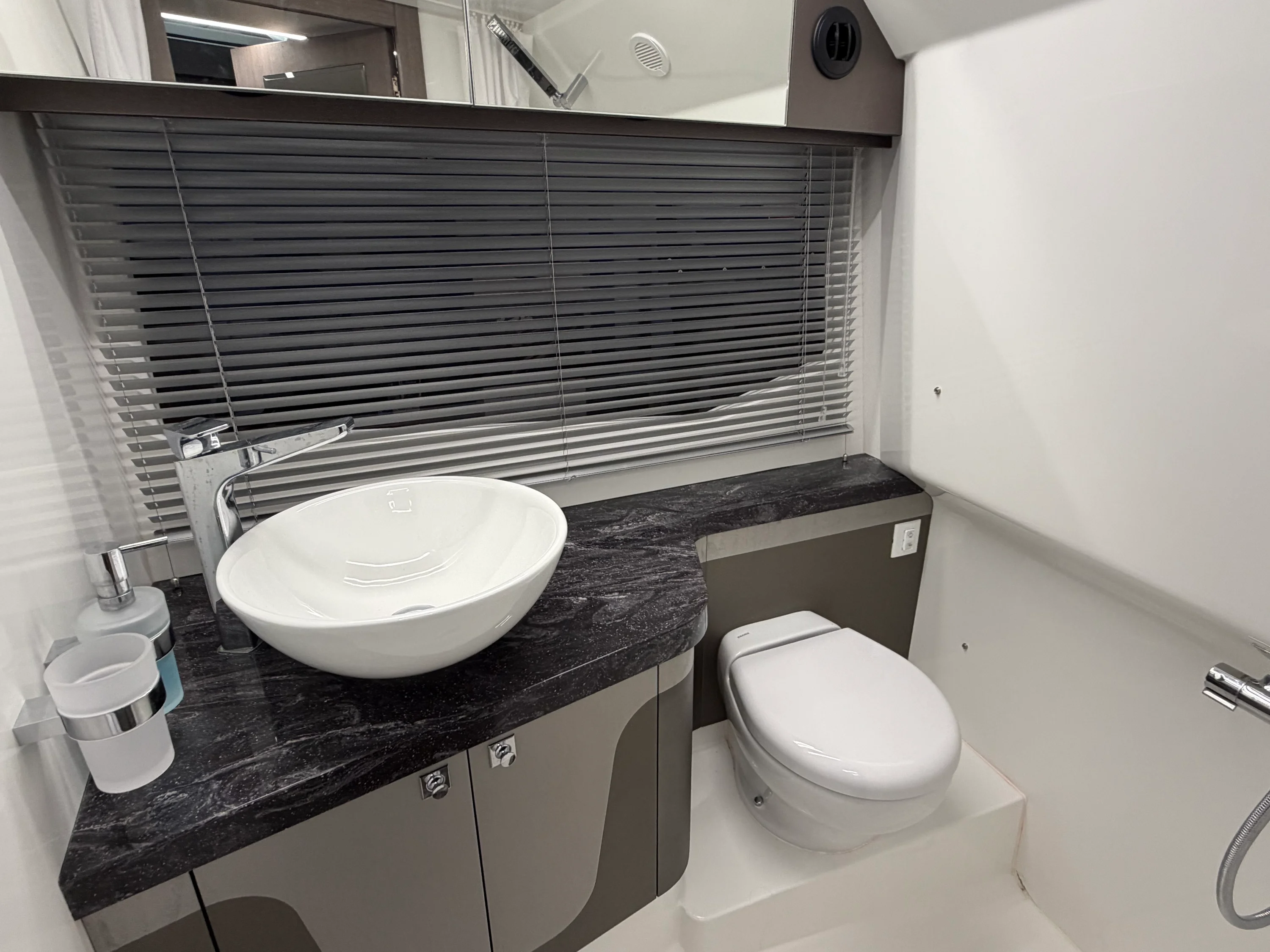 2024 Galeon 325 GTO Image Thumbnail #36