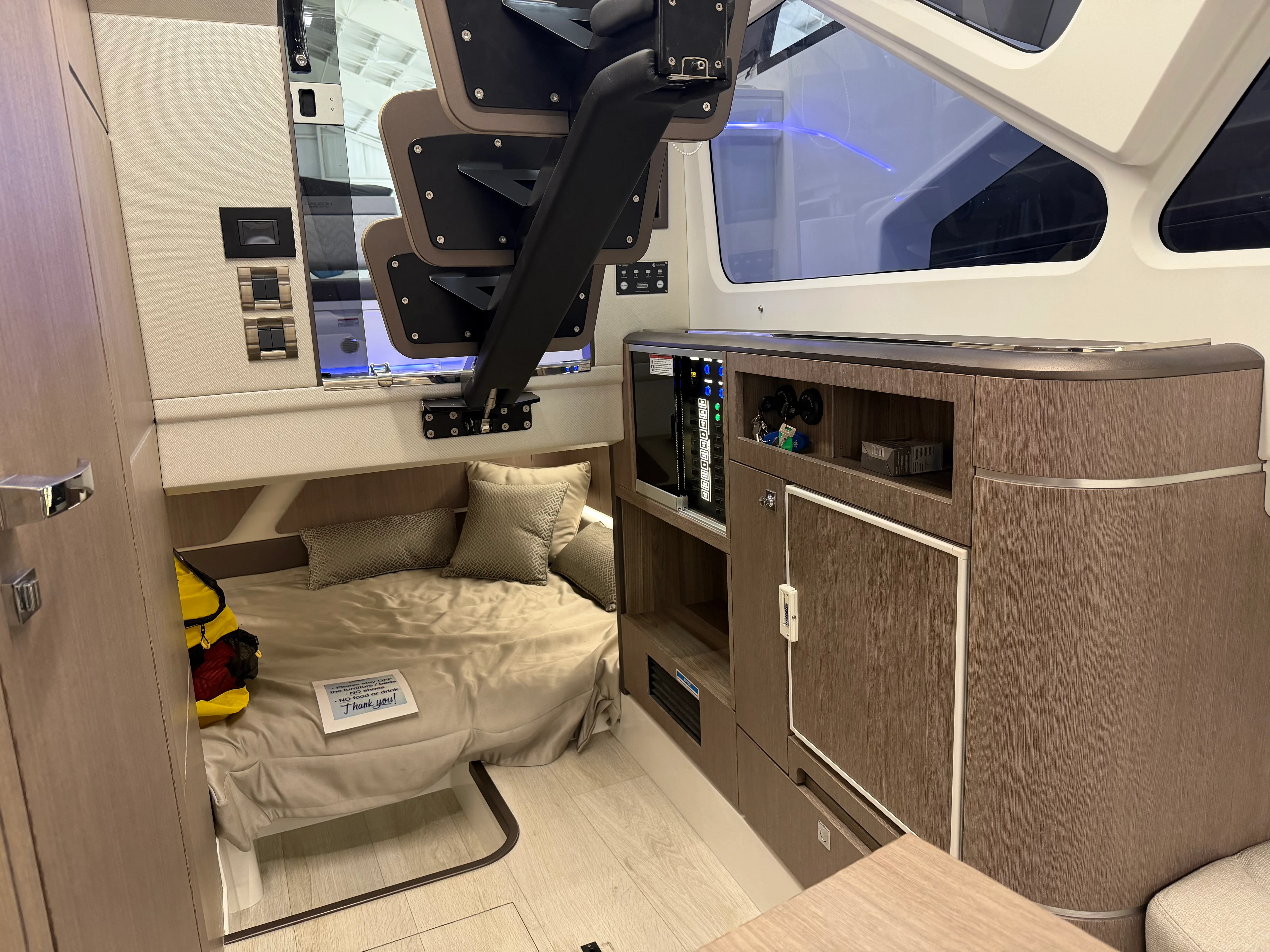 2024 Galeon 325 GTO Image Thumbnail #35