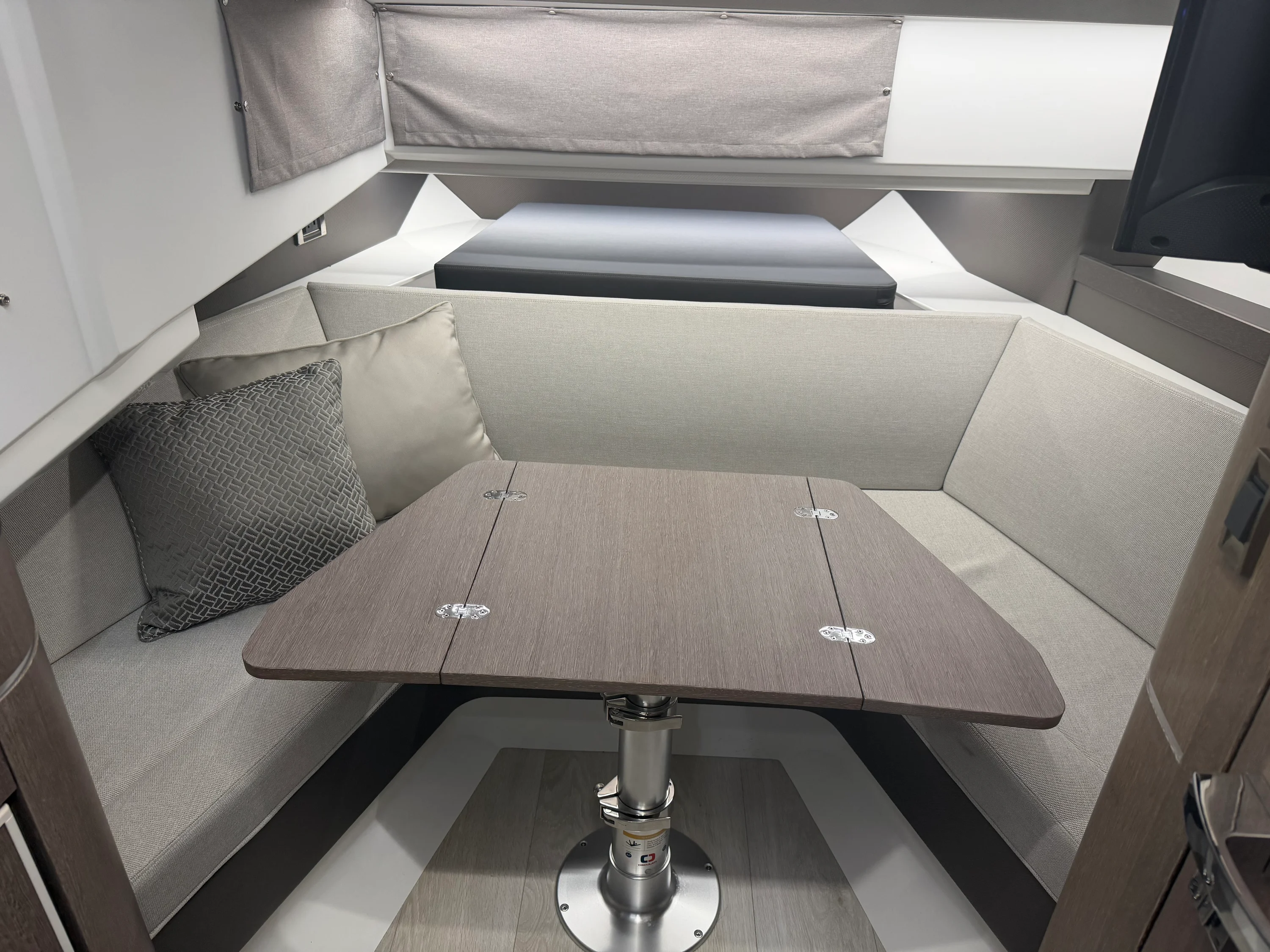 2024 Galeon 325 GTO Image Thumbnail #32