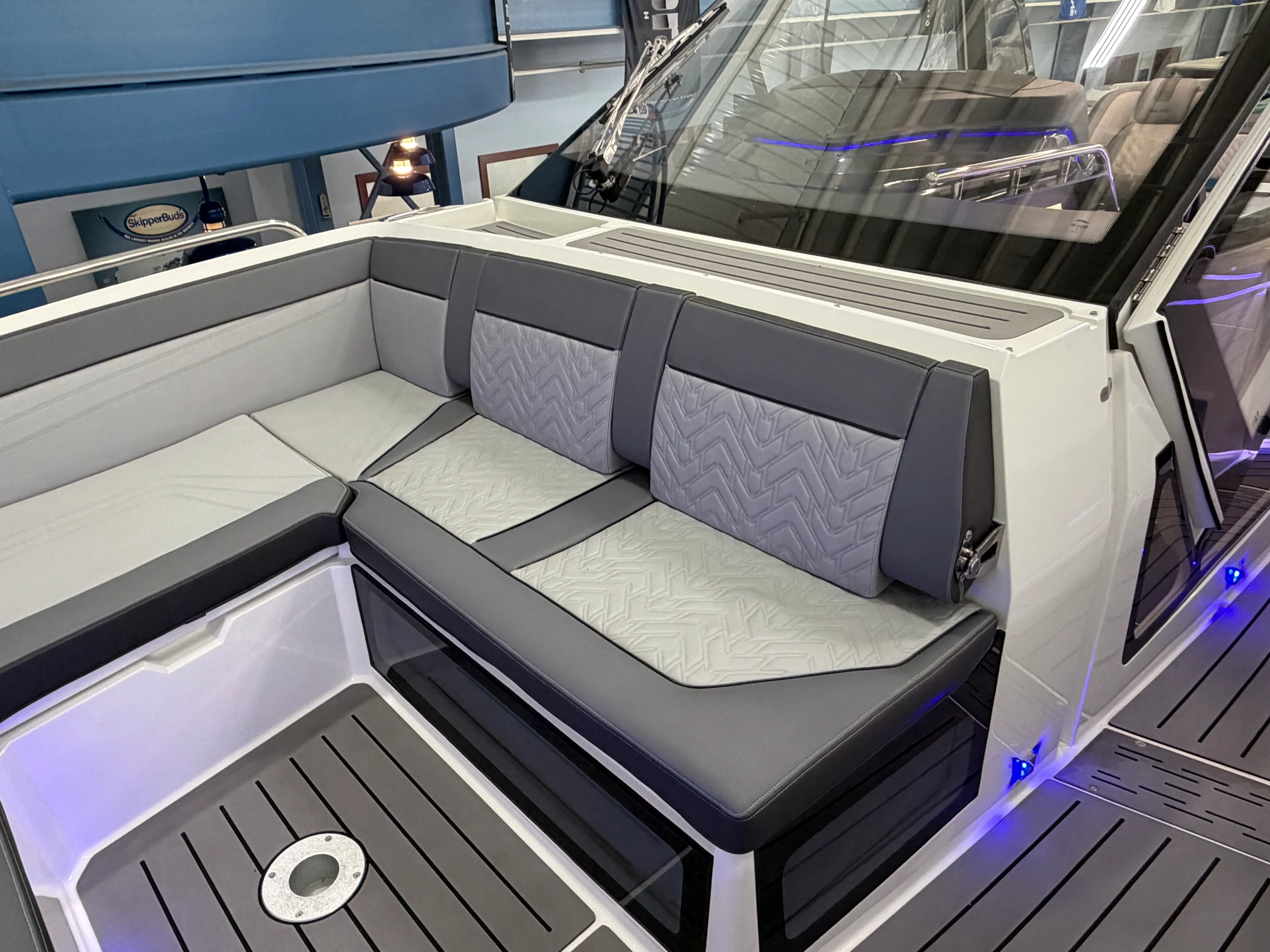 2024 Galeon 325 GTO Image Thumbnail #28