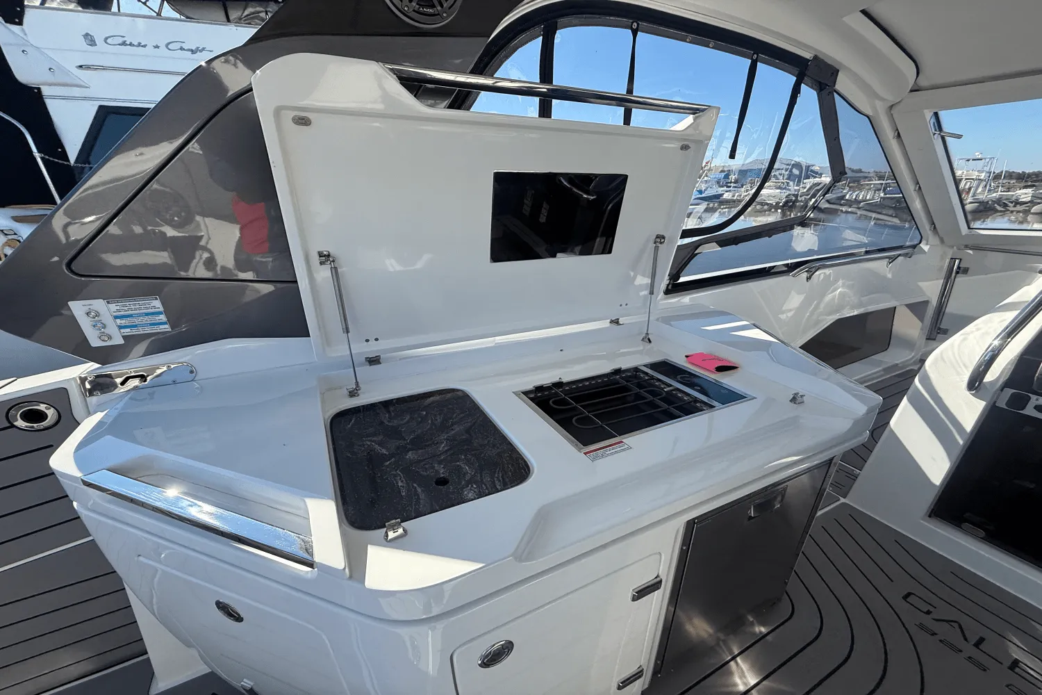 2024 Galeon 325 GTO Image Thumbnail #19