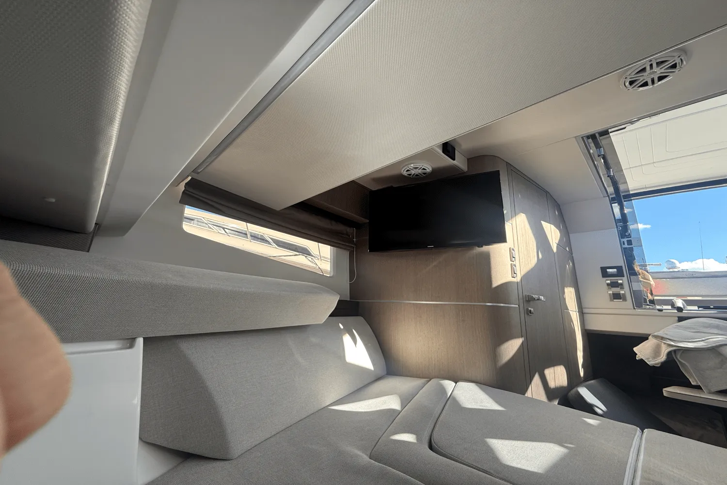 2024 Galeon 325 GTO Image Thumbnail #31