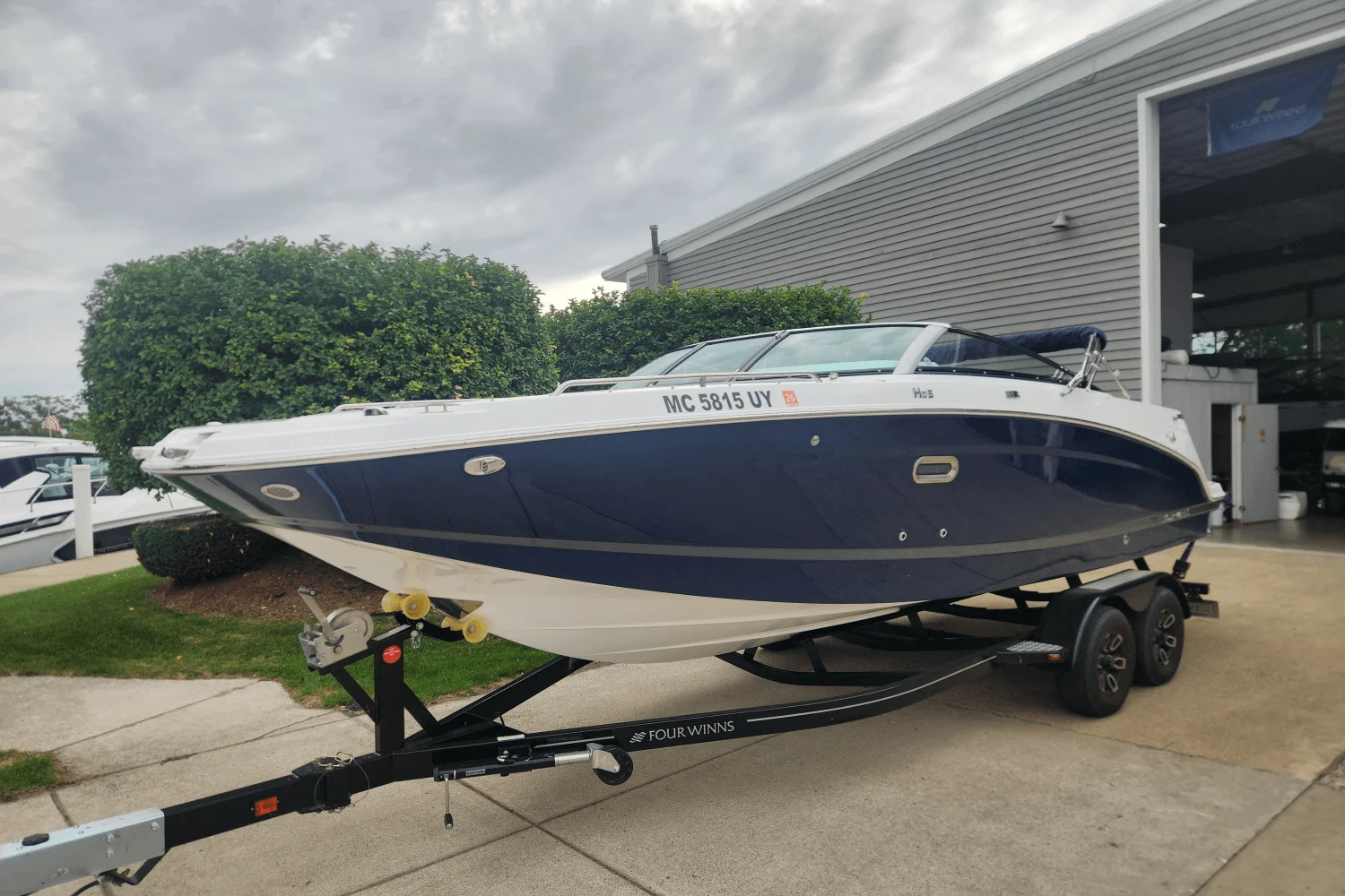 2023 Four Winns HD5 Image Thumbnail #0