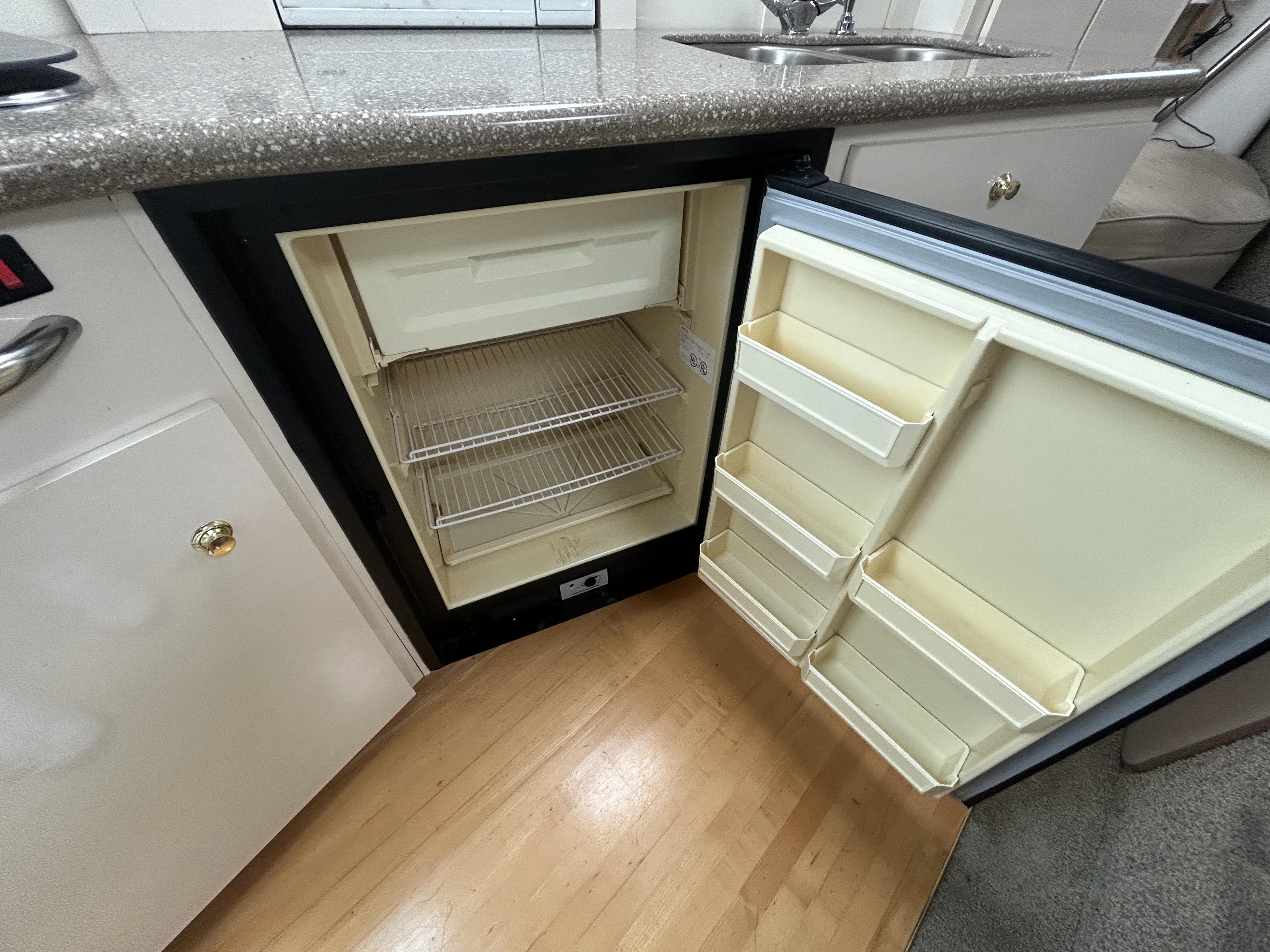 2000 Maxum 3300 SCR Image Thumbnail #44