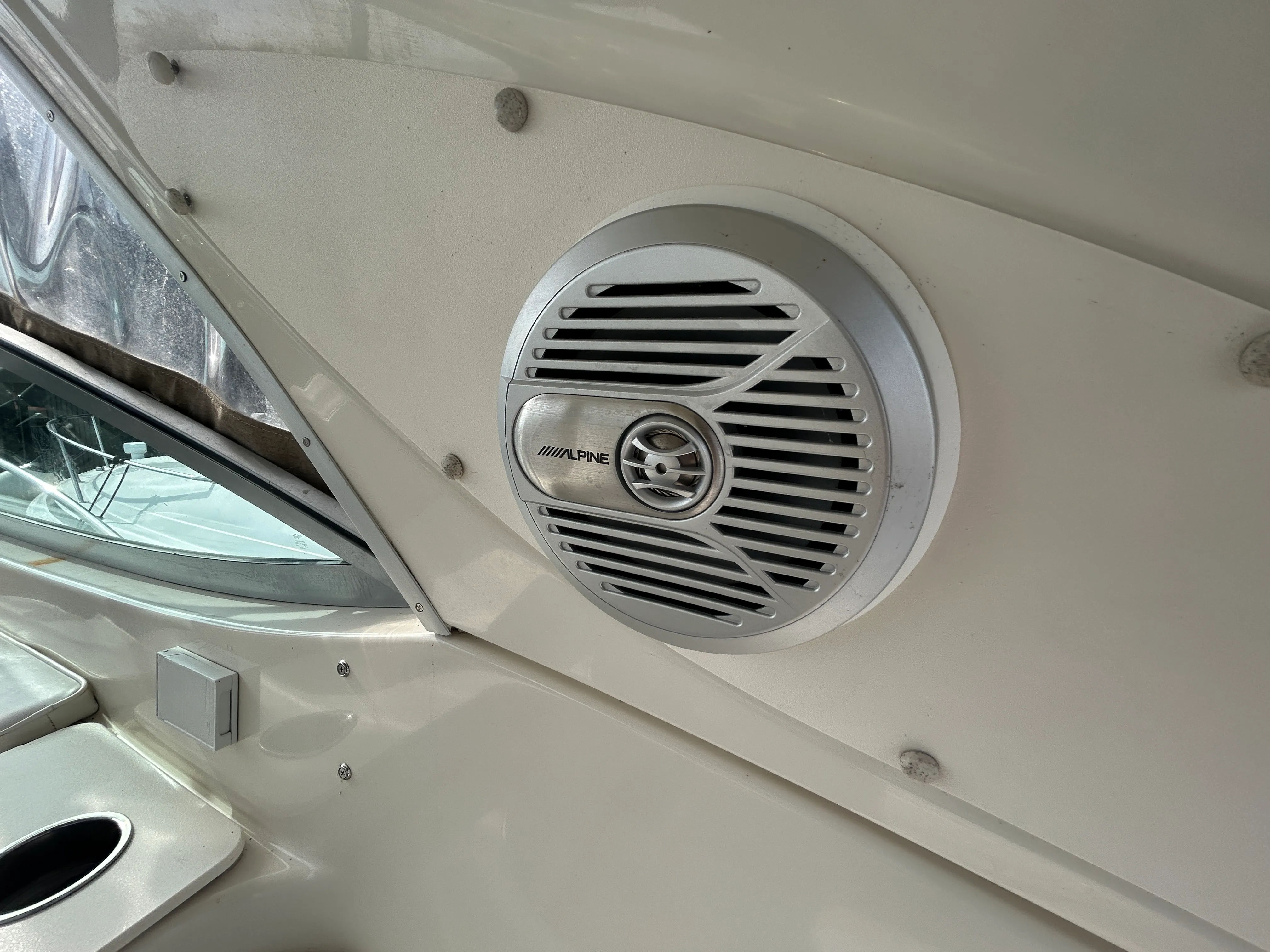 2000 Maxum 3300 SCR Image Thumbnail #37