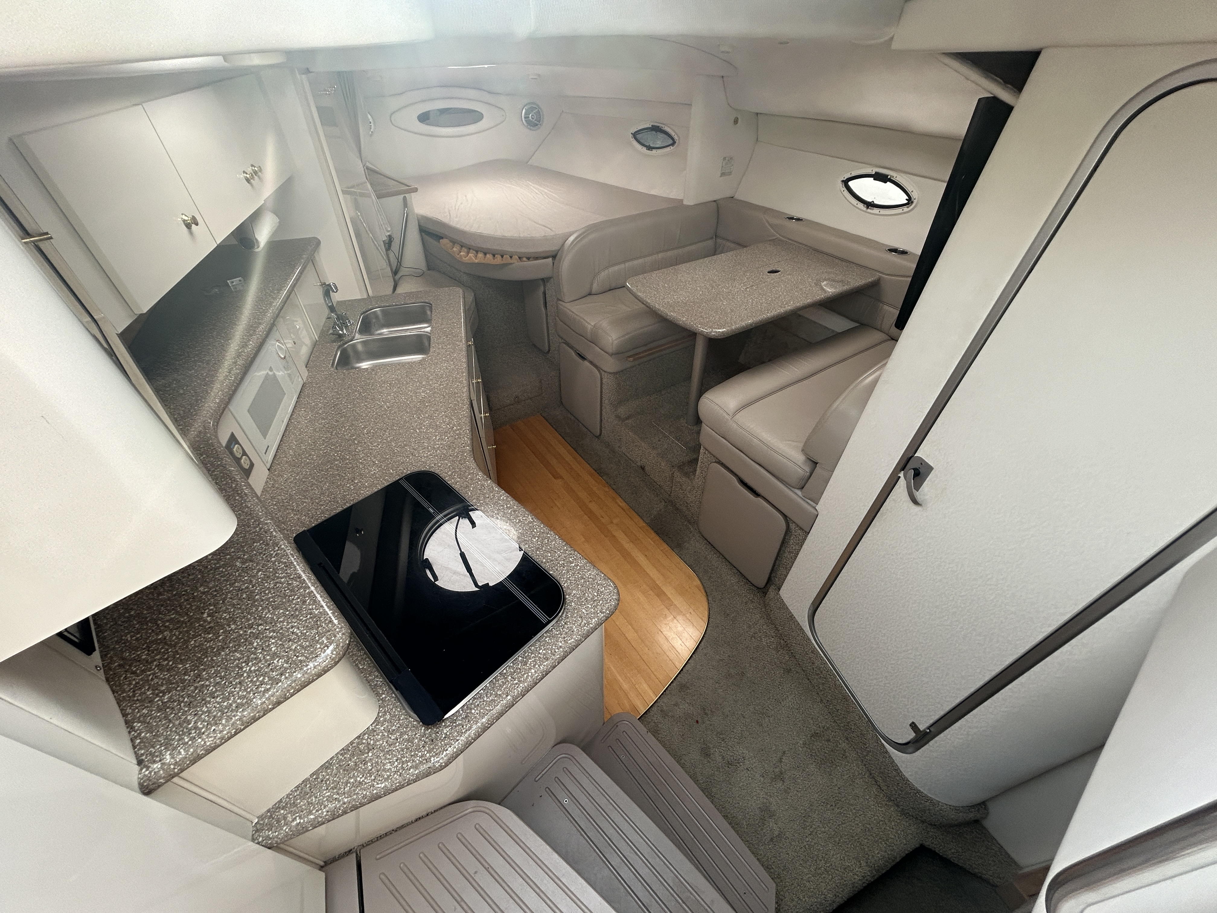 2000 Maxum 3300 SCR Image Thumbnail #40