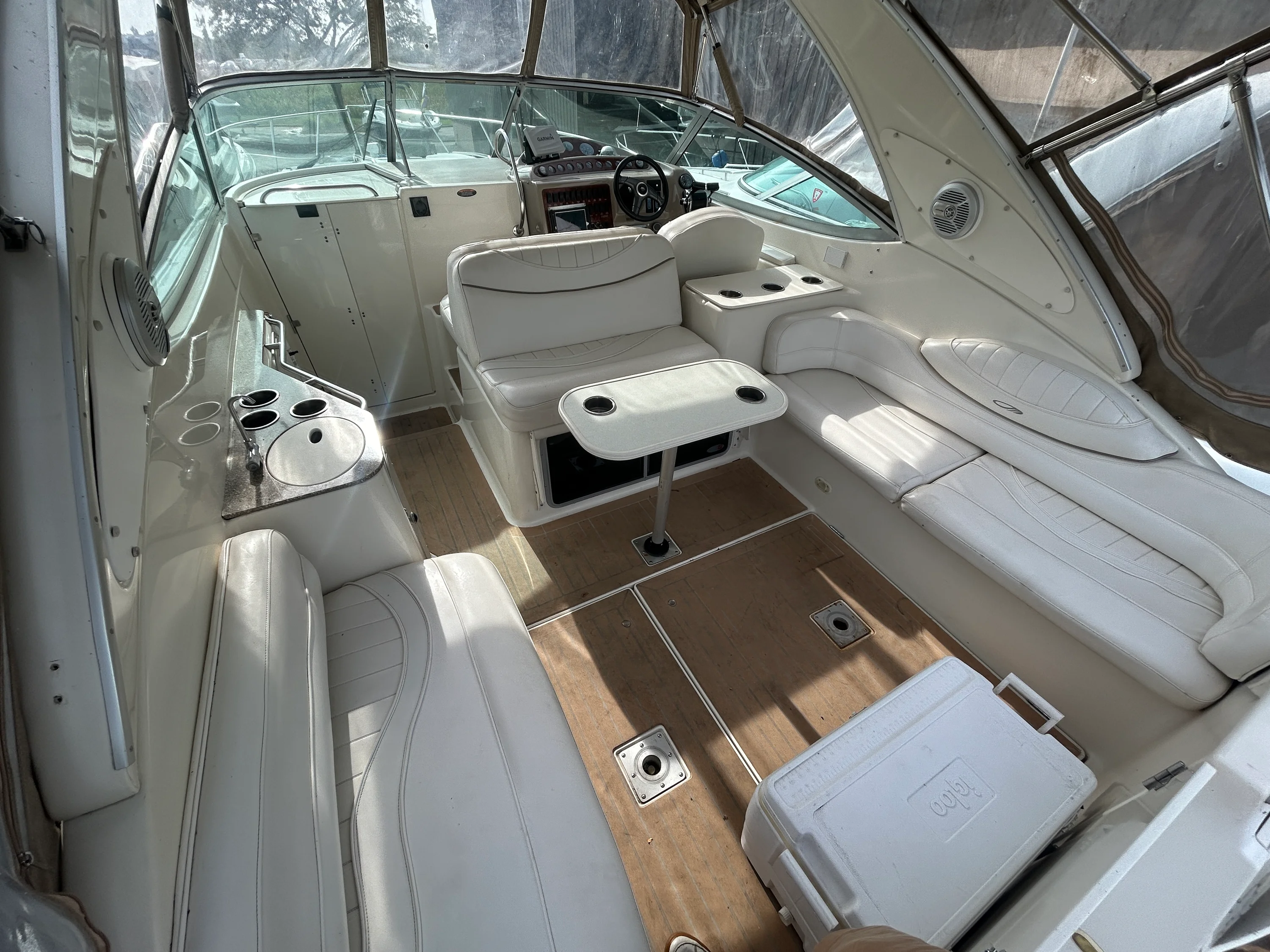 2000 Maxum 3300 SCR Image Thumbnail #11