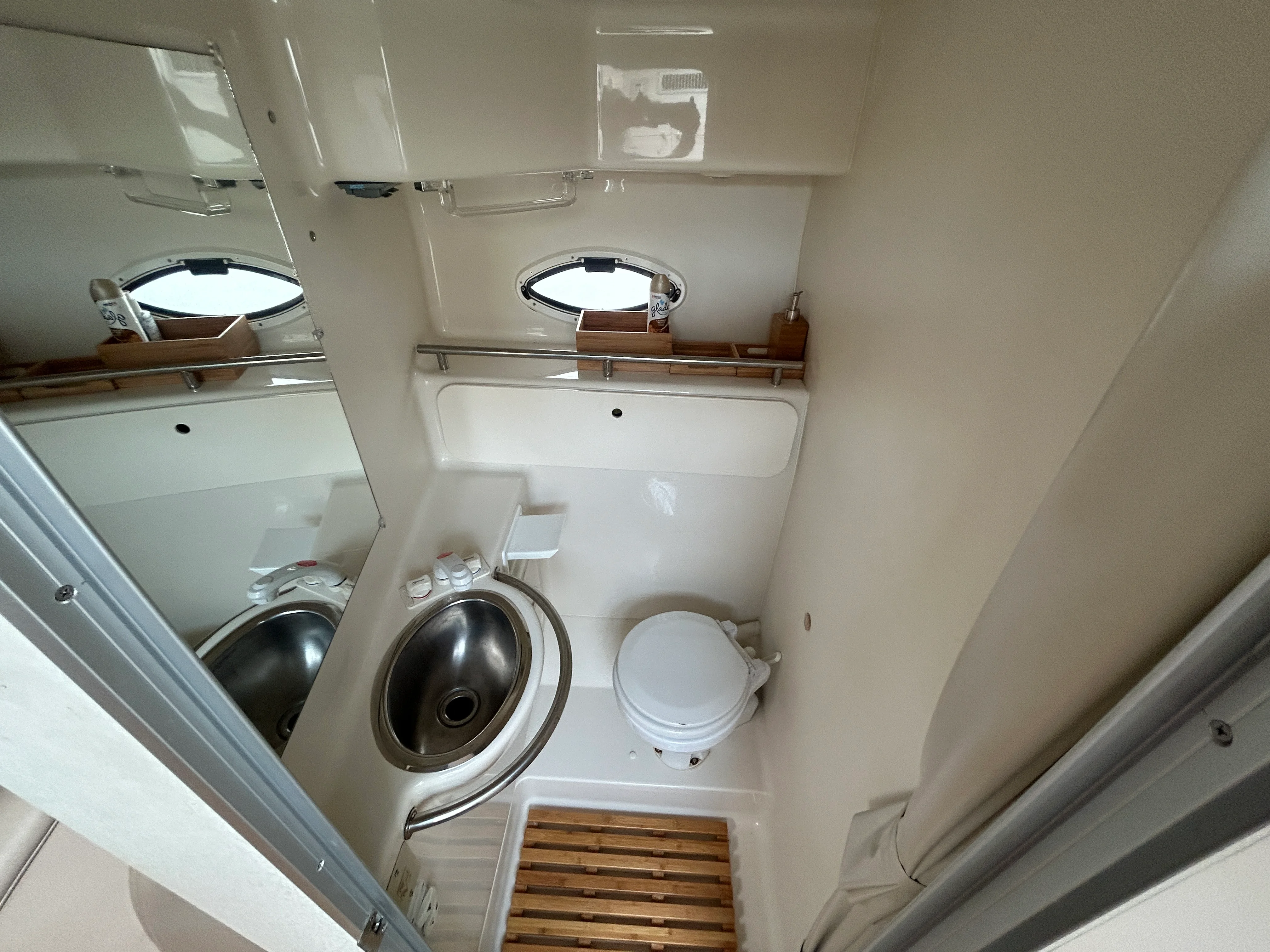 2000 Maxum 3300 SCR Image Thumbnail #53