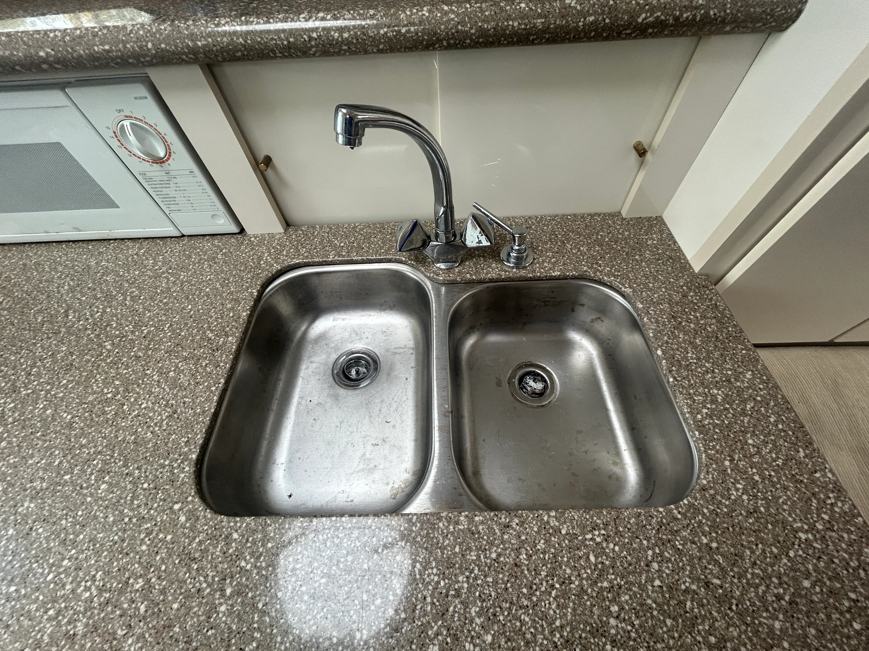 2000 Maxum 3300 SCR Image Thumbnail #46