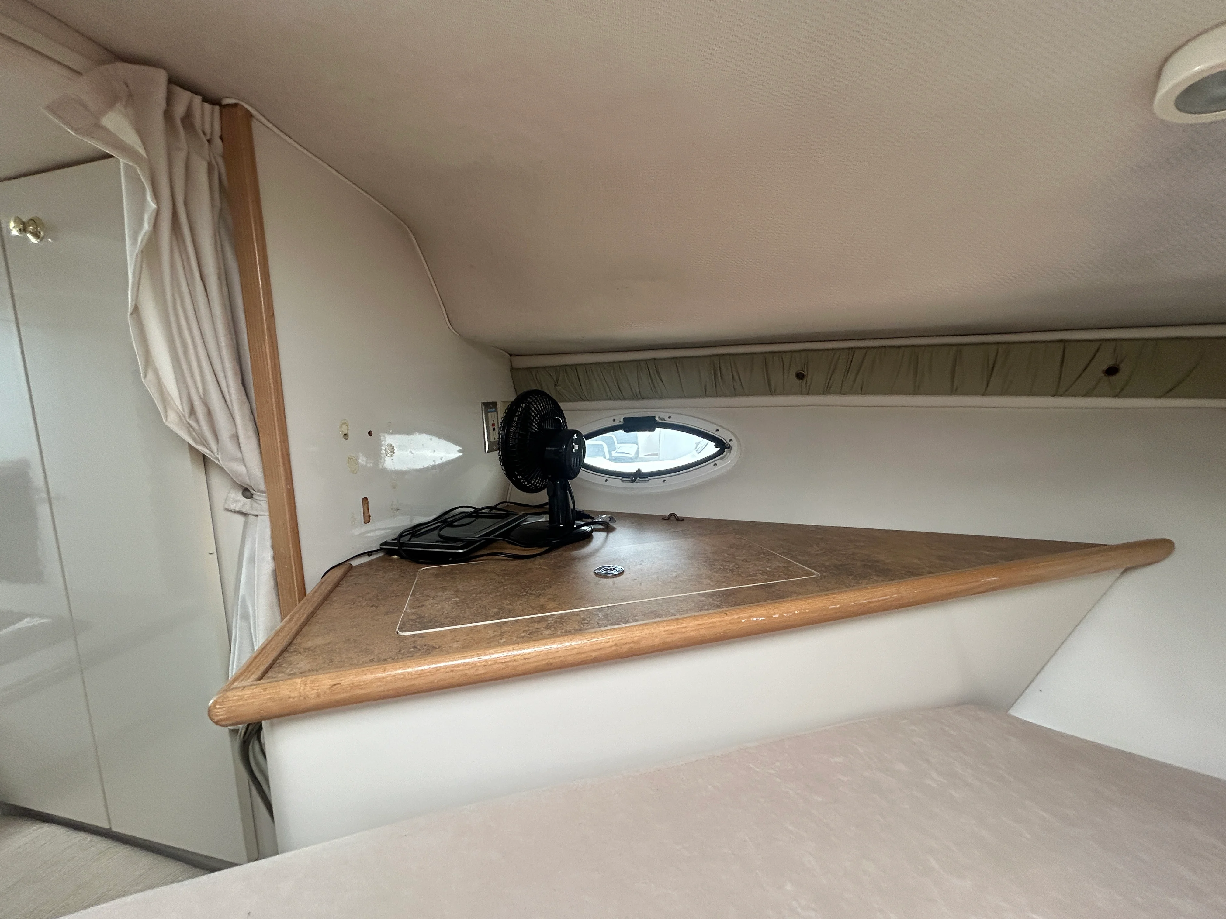 2000 Maxum 3300 SCR Image Thumbnail #48