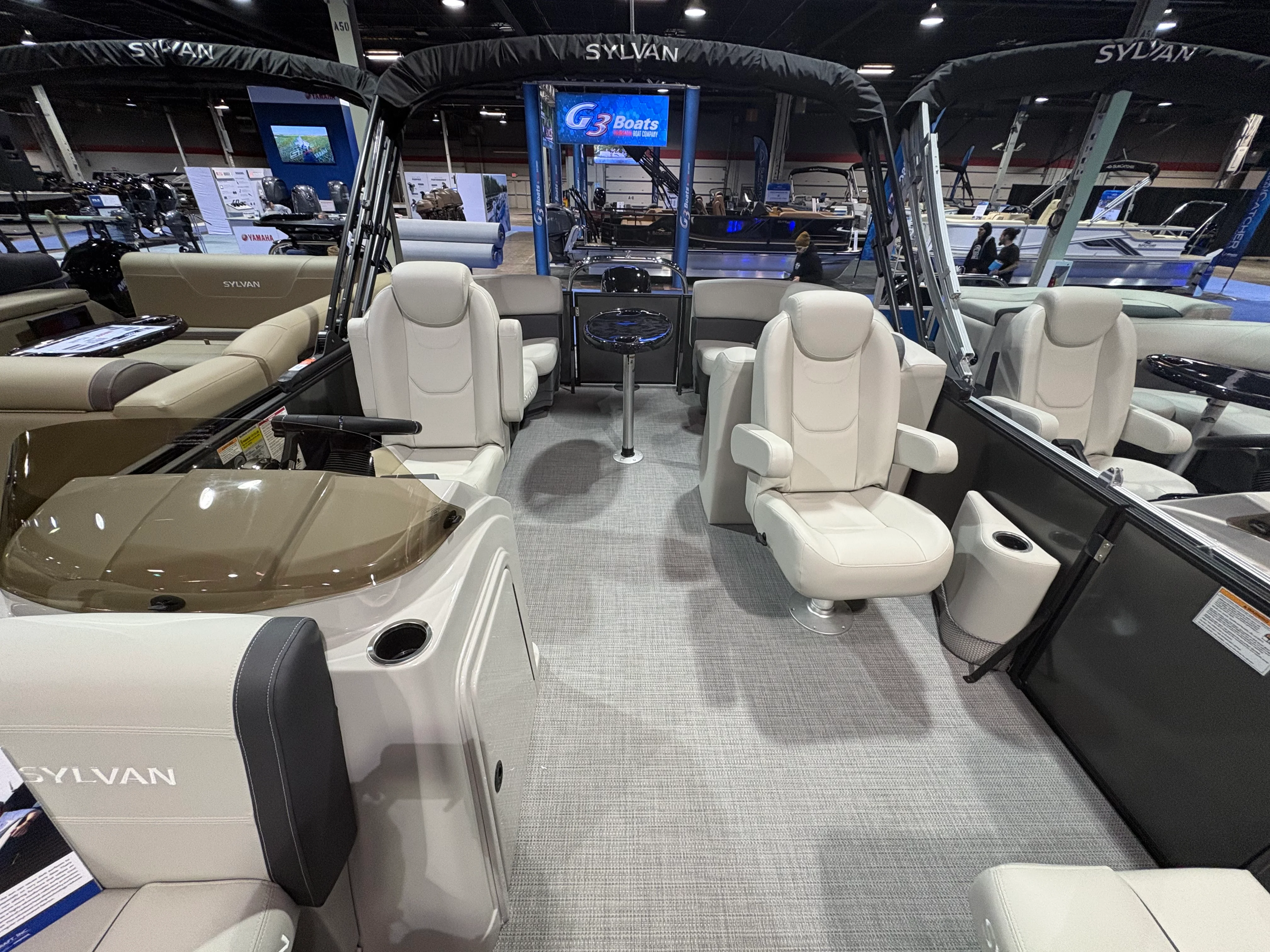 2026 Sylvan Mirage 8520 LZ Image Thumbnail #3