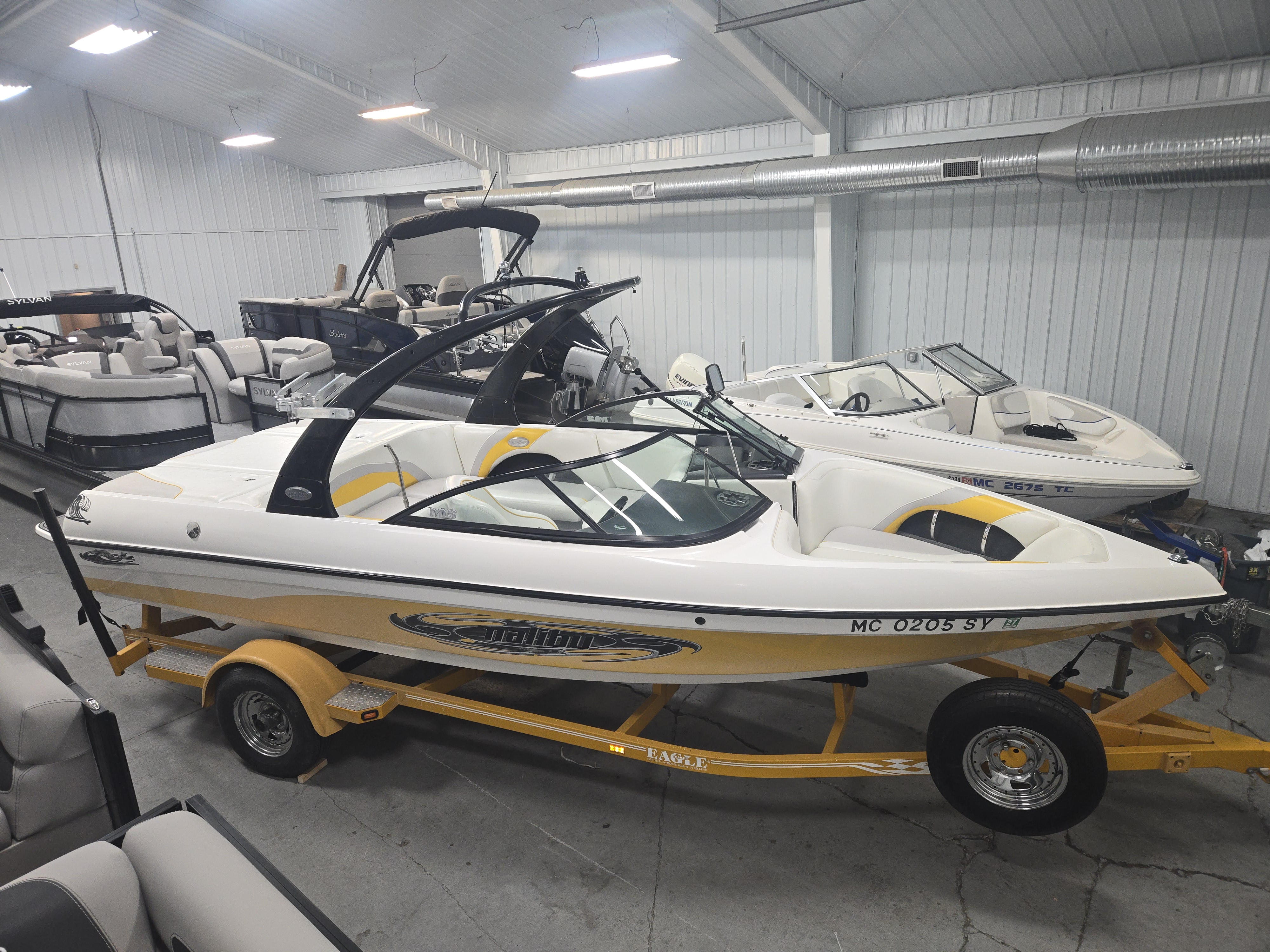 2006 Malibu 21 V-RIDE Image Thumbnail #0