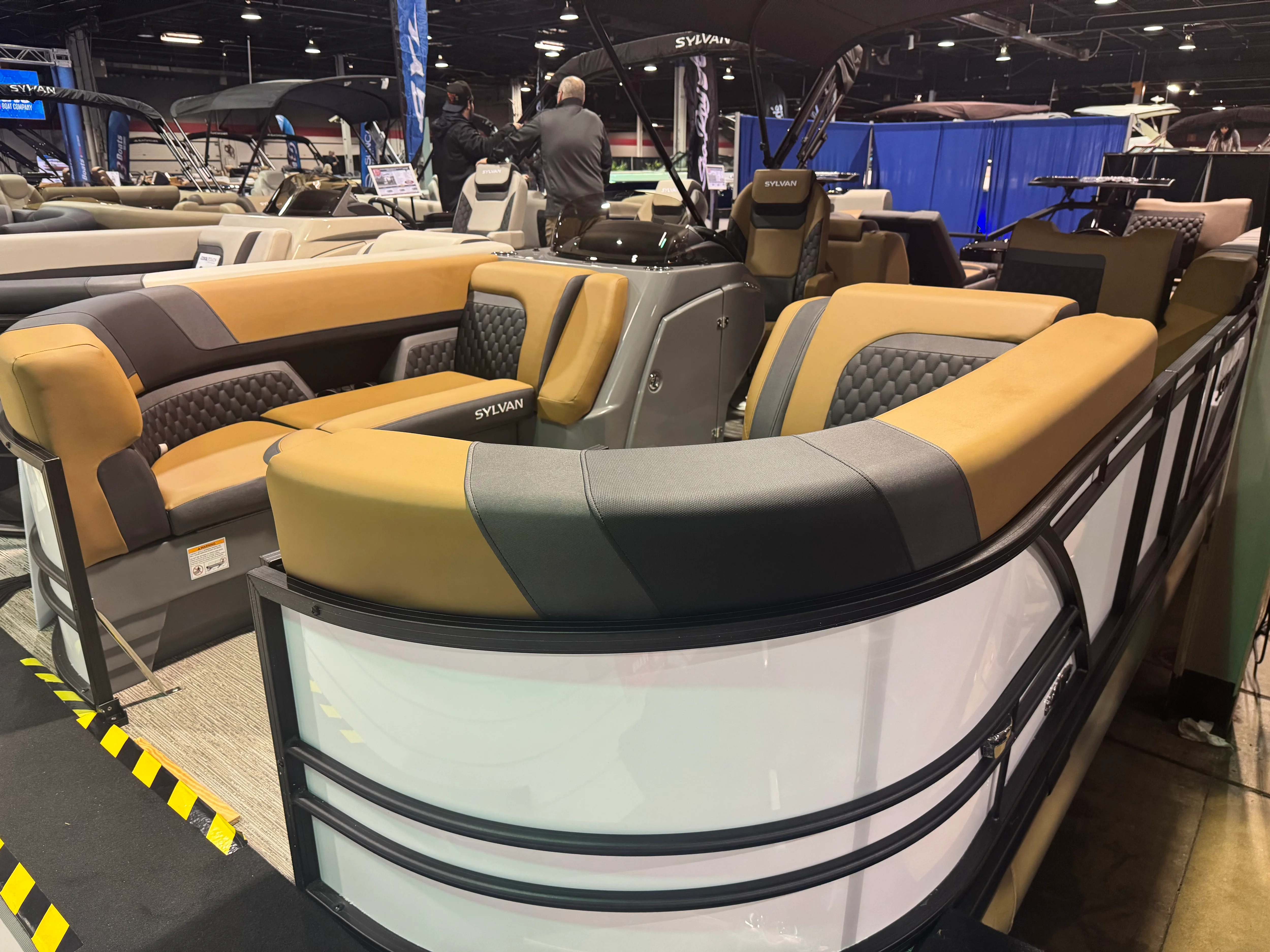 2026 Sylvan L3 SLZ Image Thumbnail #15