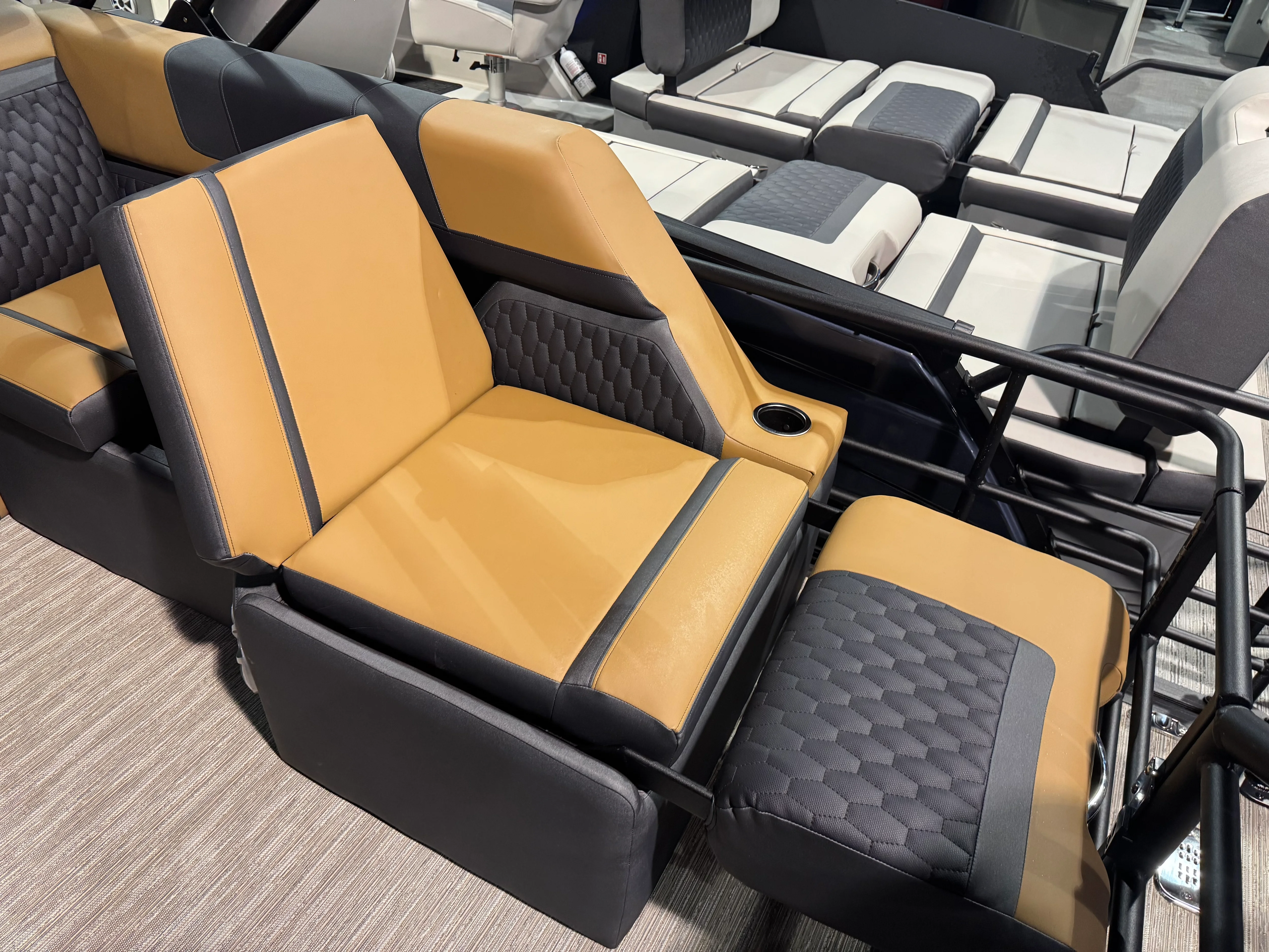 2026 Sylvan L3 SLZ Image Thumbnail #25