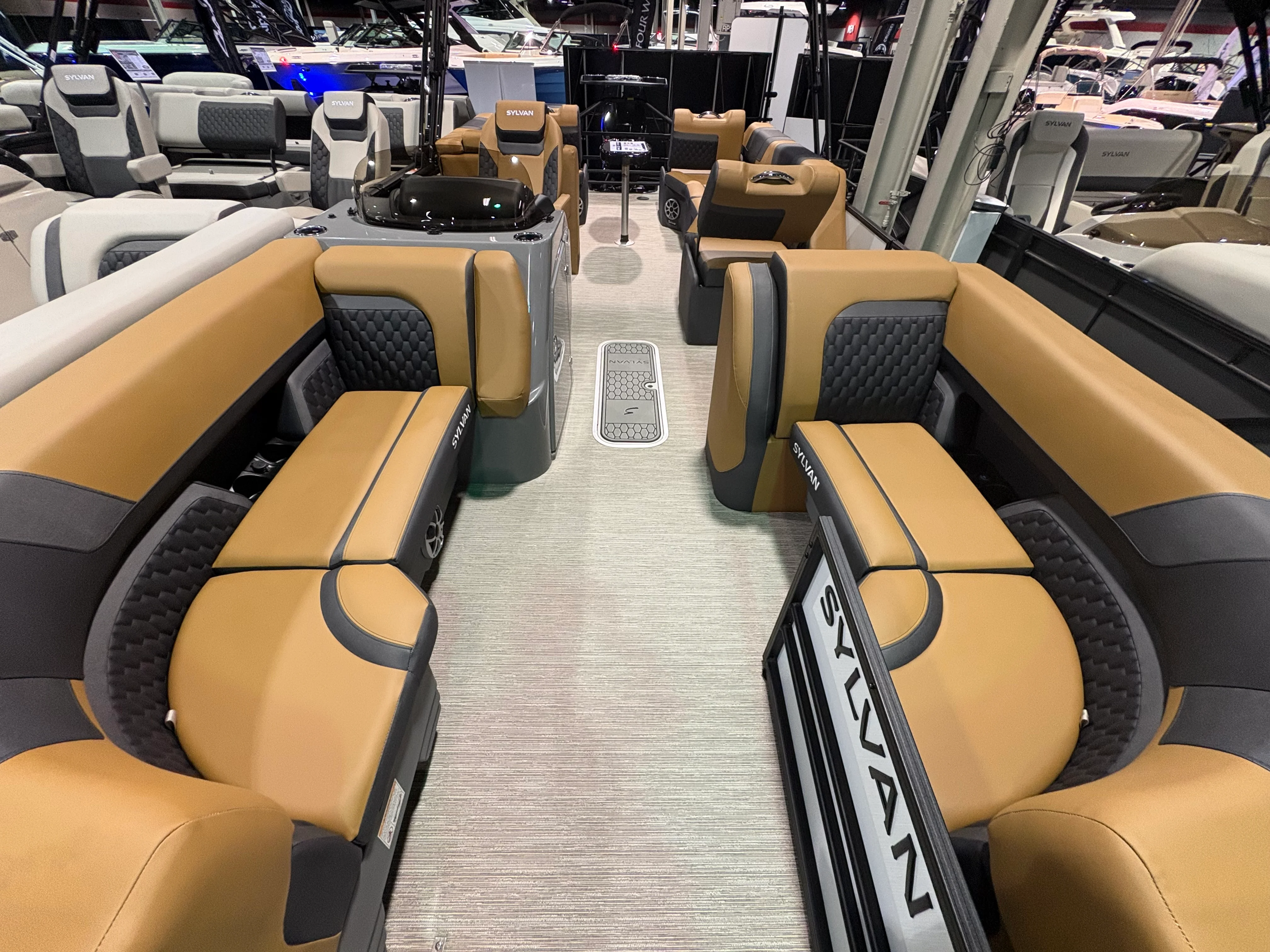 2026 Sylvan L3 SLZ Image Thumbnail #1