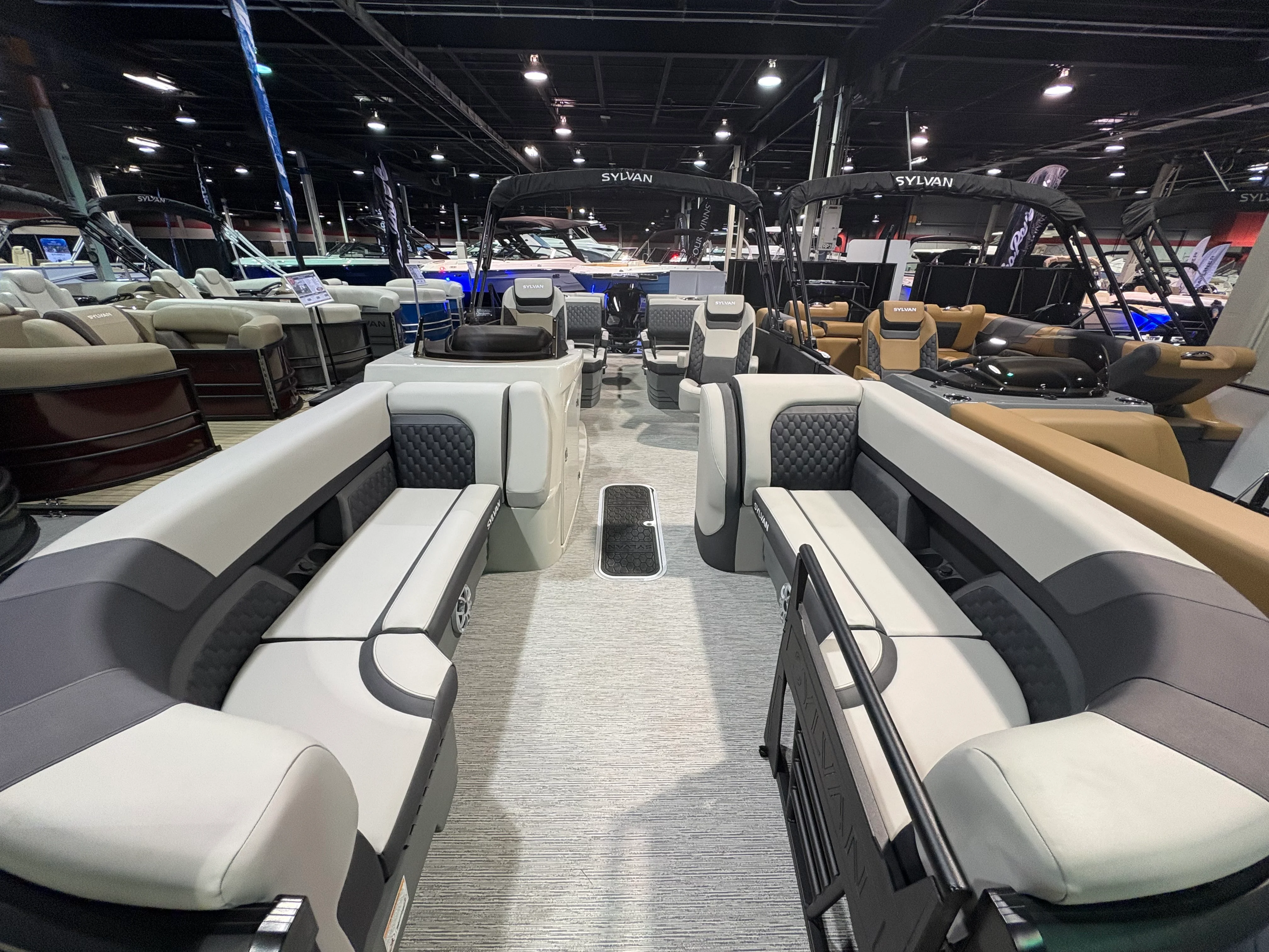 2026 Sylvan L5 RLZ Image Thumbnail #3