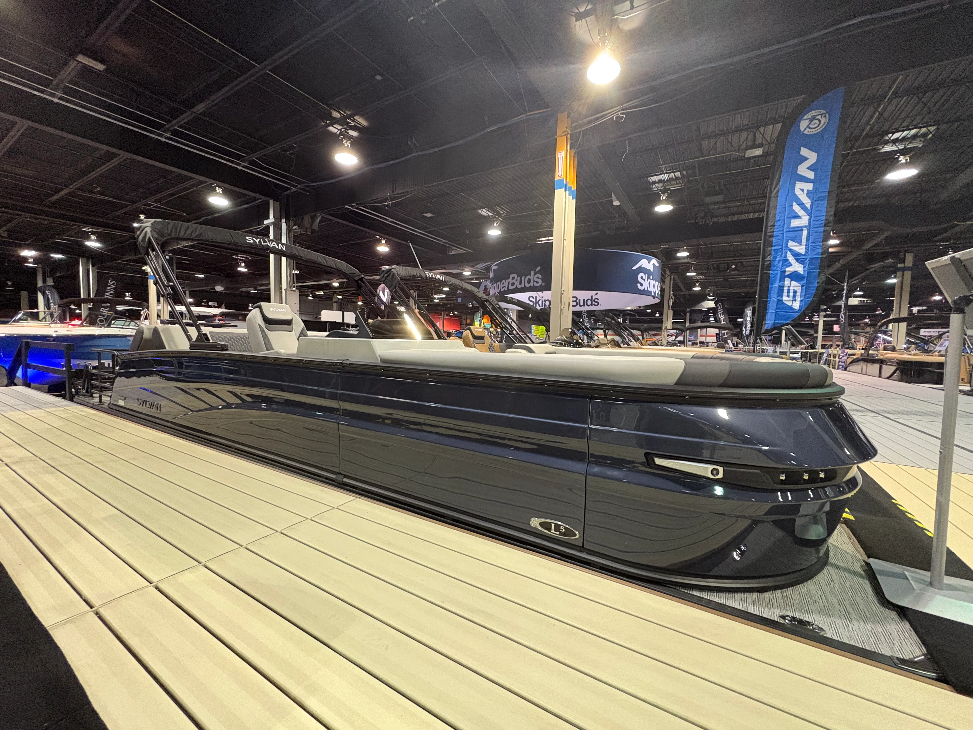 2026 Sylvan L5 RLZ Image Thumbnail #2