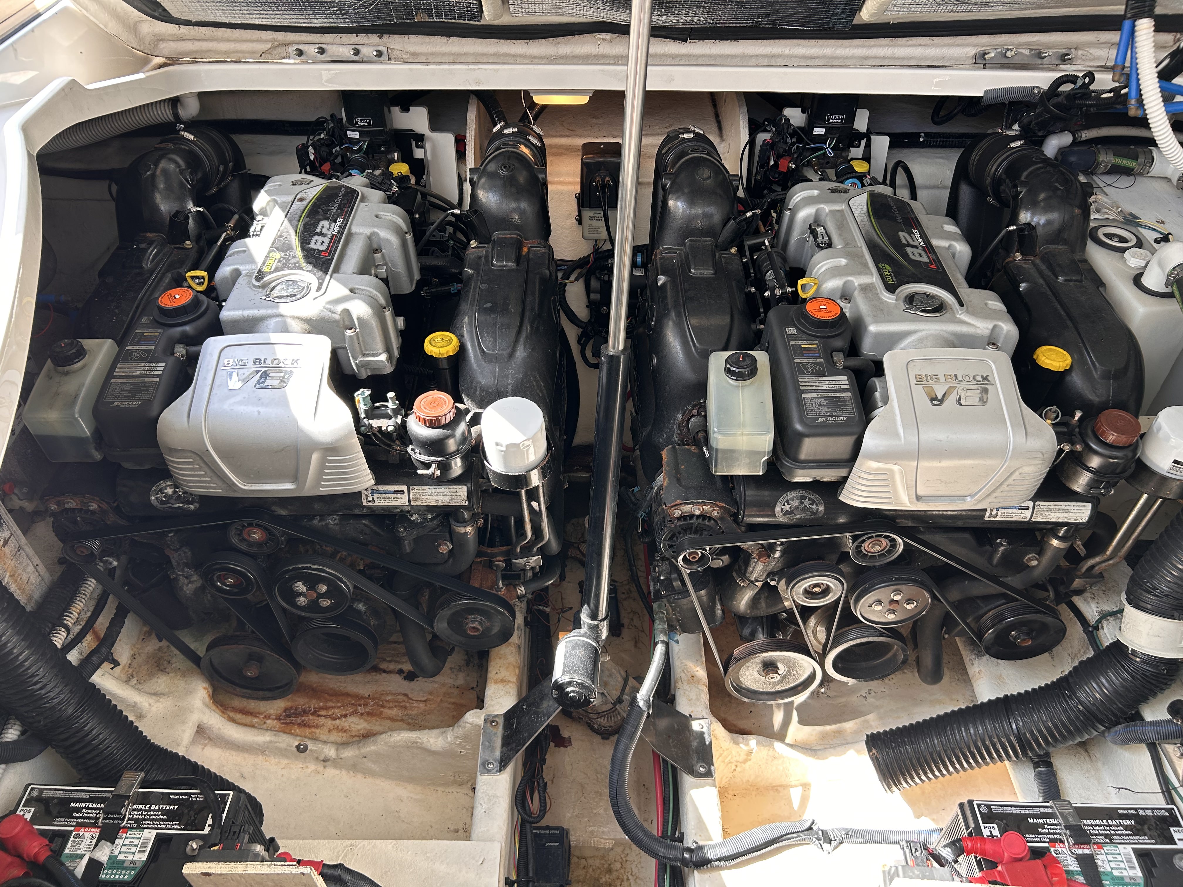 2017 Sea Ray Sundancer 350 Image Thumbnail #42