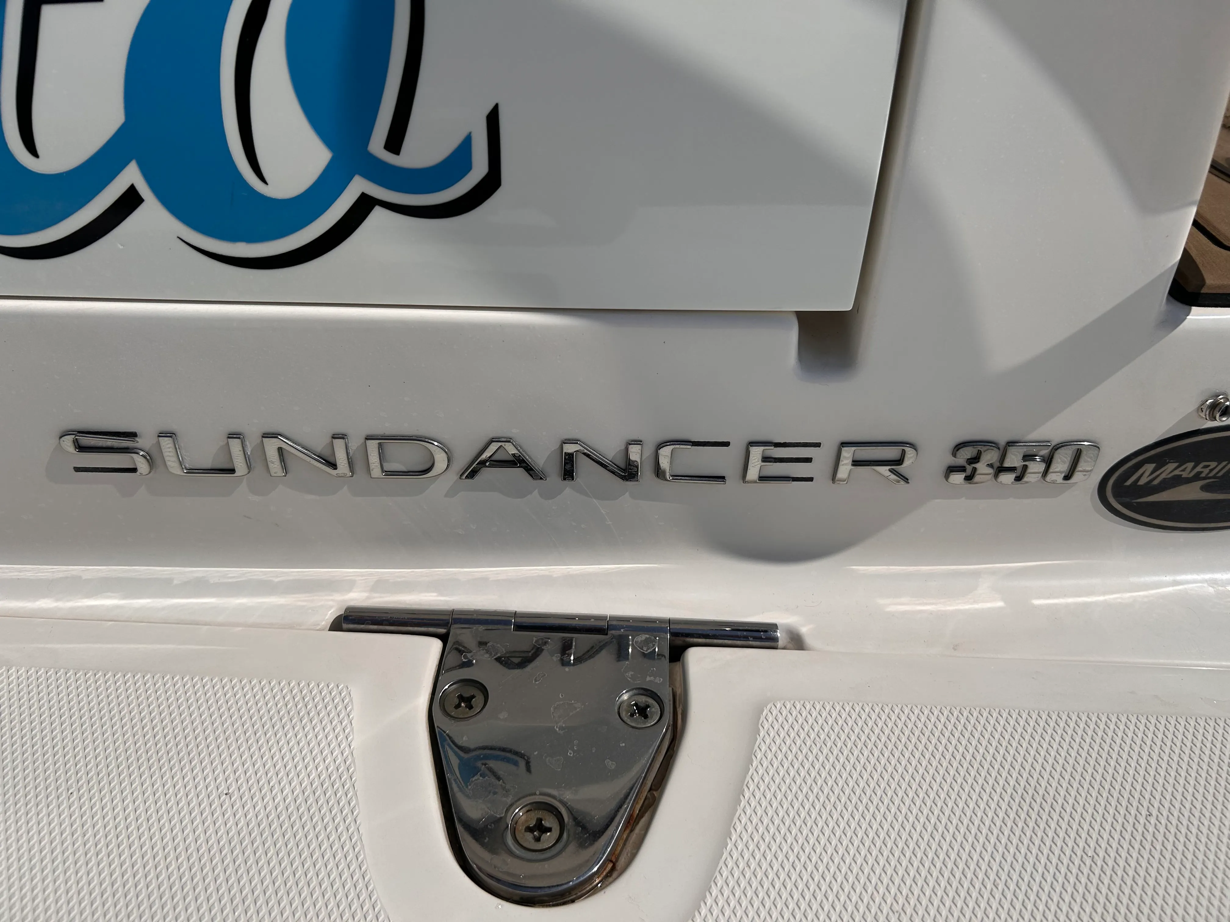 2017 Sea Ray Sundancer 350 Image Thumbnail #11