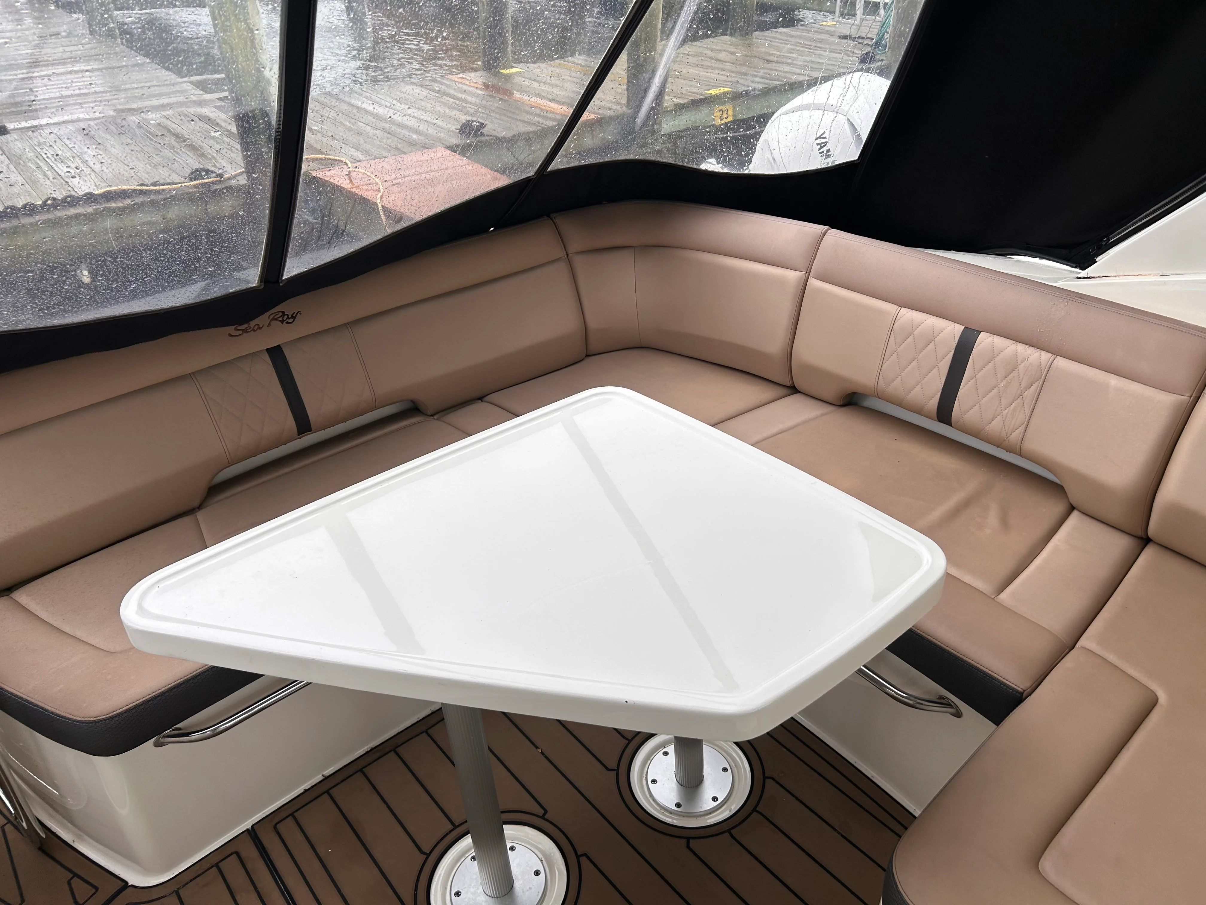 2017 Sea Ray Sundancer 350 Image Thumbnail #16