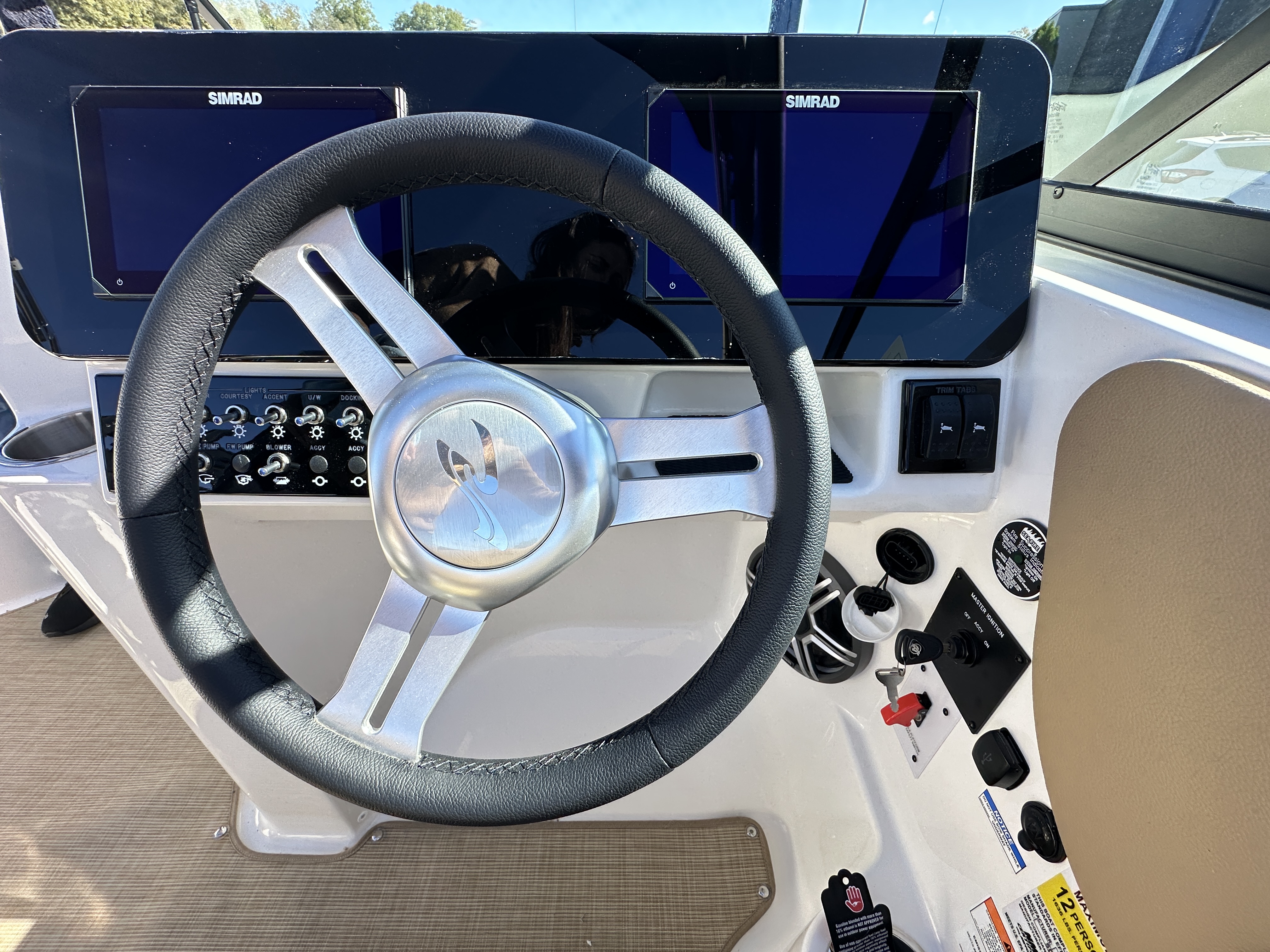 2026 Sea Ray SDX 230 Surf Image Thumbnail #20