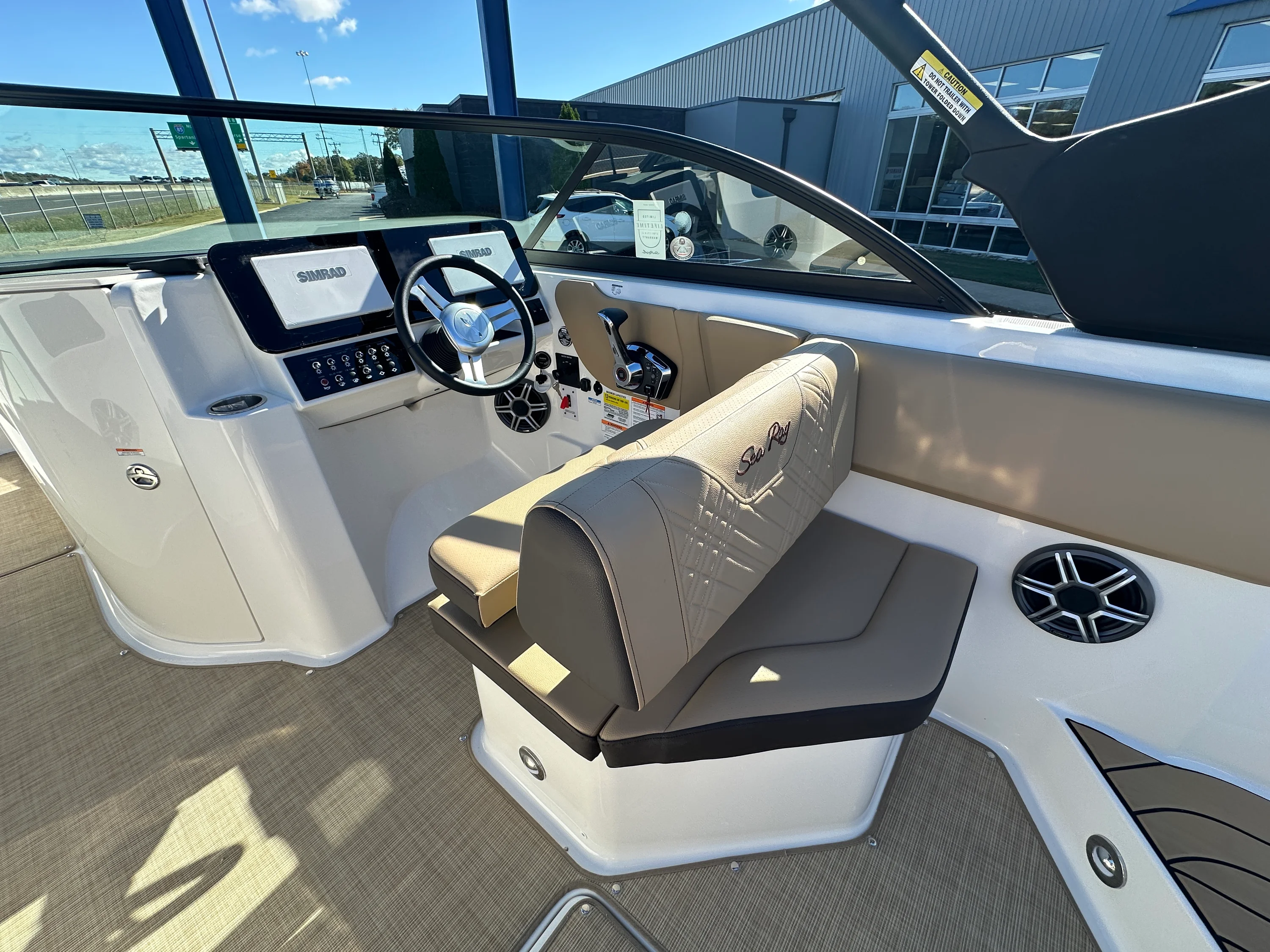 2026 Sea Ray SDX 230 Surf Image Thumbnail #14