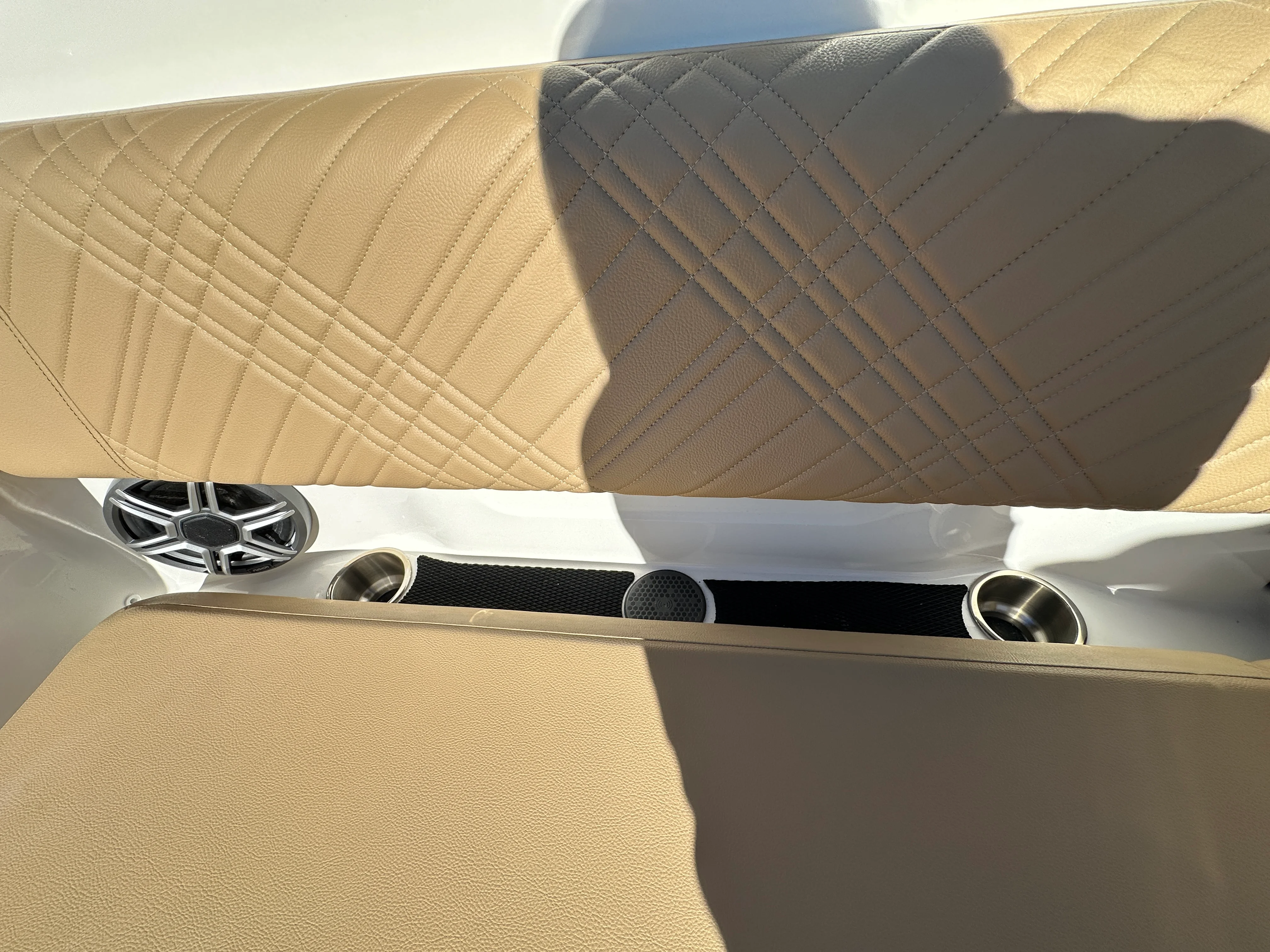 2026 Sea Ray SDX 230 Surf Image Thumbnail #13