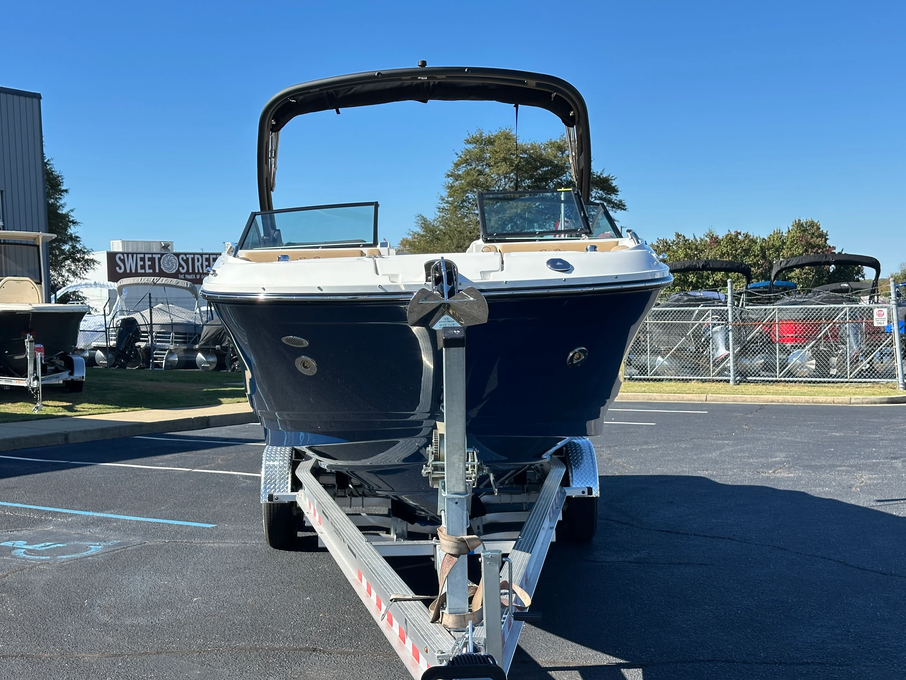 2026 Sea Ray SDX 290 Image Thumbnail #4