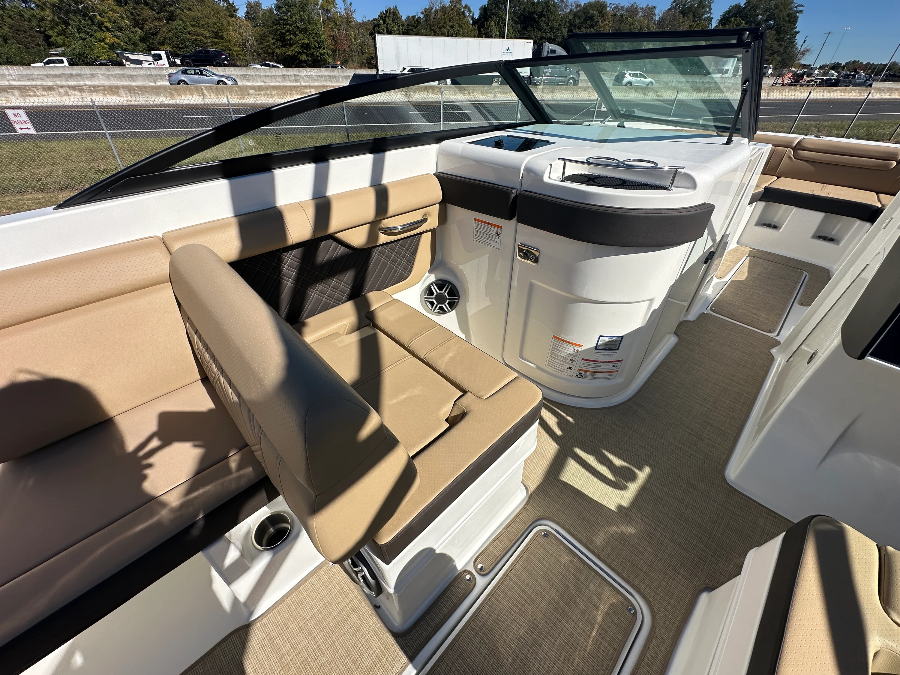 2026 Sea Ray SDX 290 Image Thumbnail #20