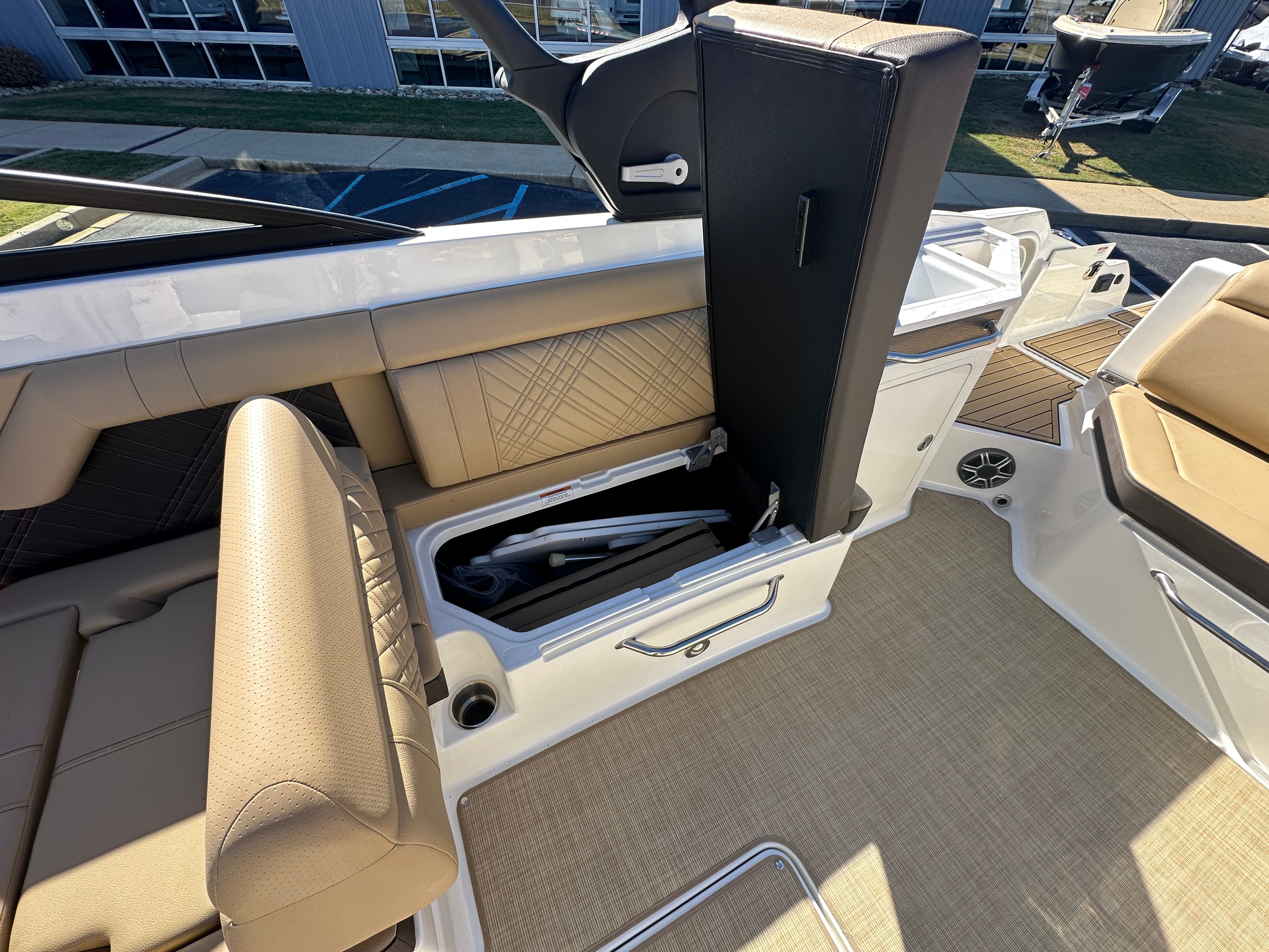 2026 Sea Ray SDX 290 Image Thumbnail #15