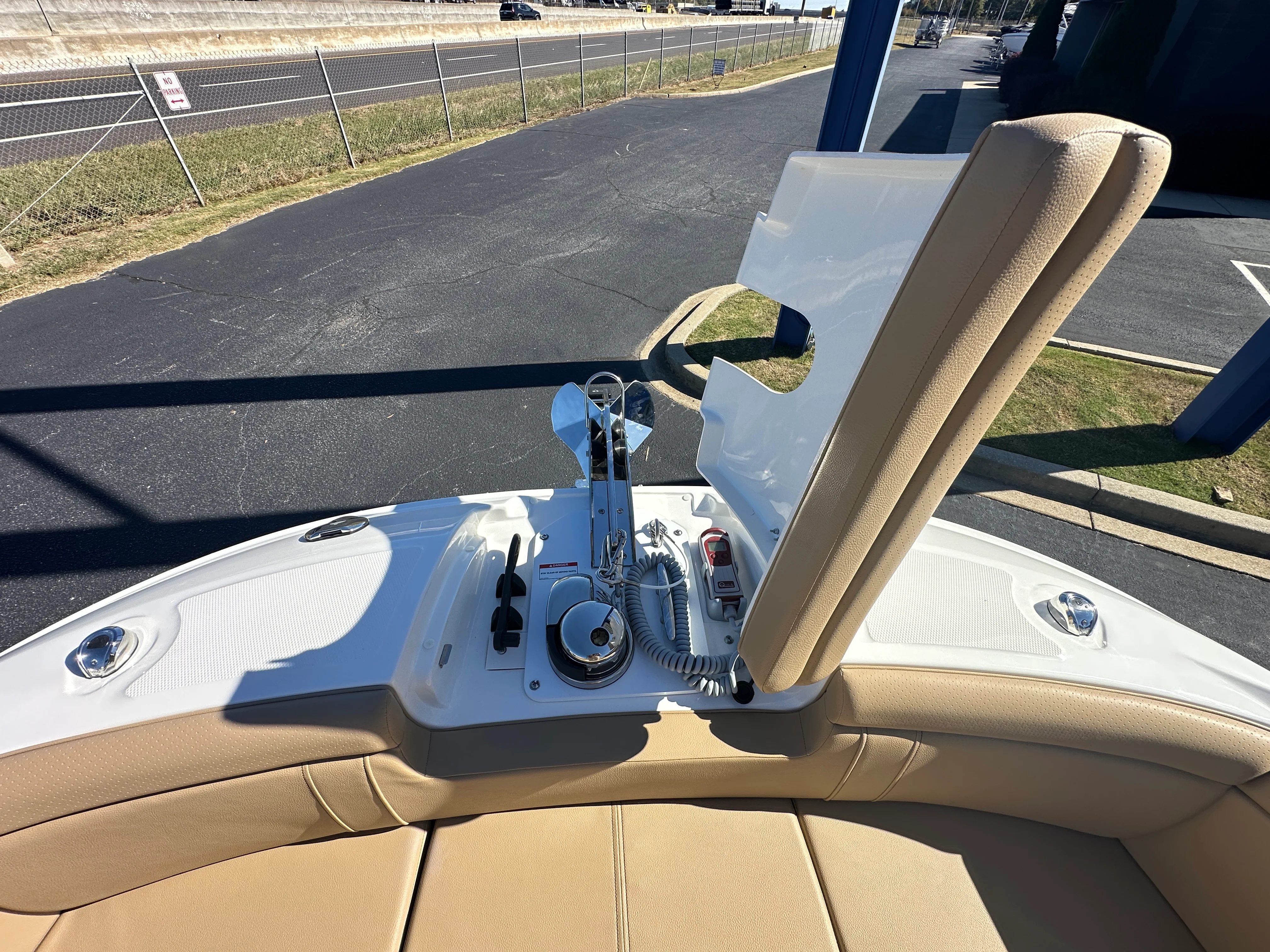 2026 Sea Ray SDX 290 Image Thumbnail #30