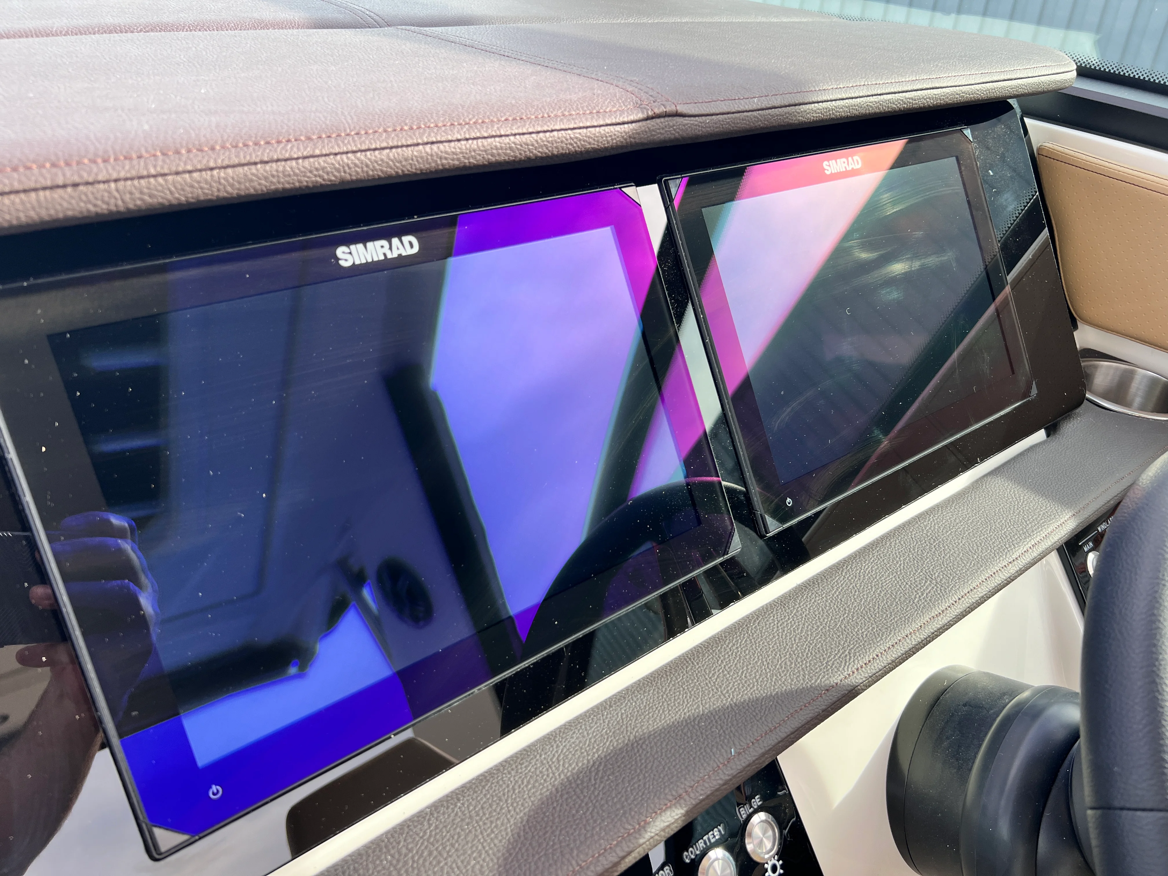 2026 Sea Ray Sundancer 320 Image Thumbnail #12