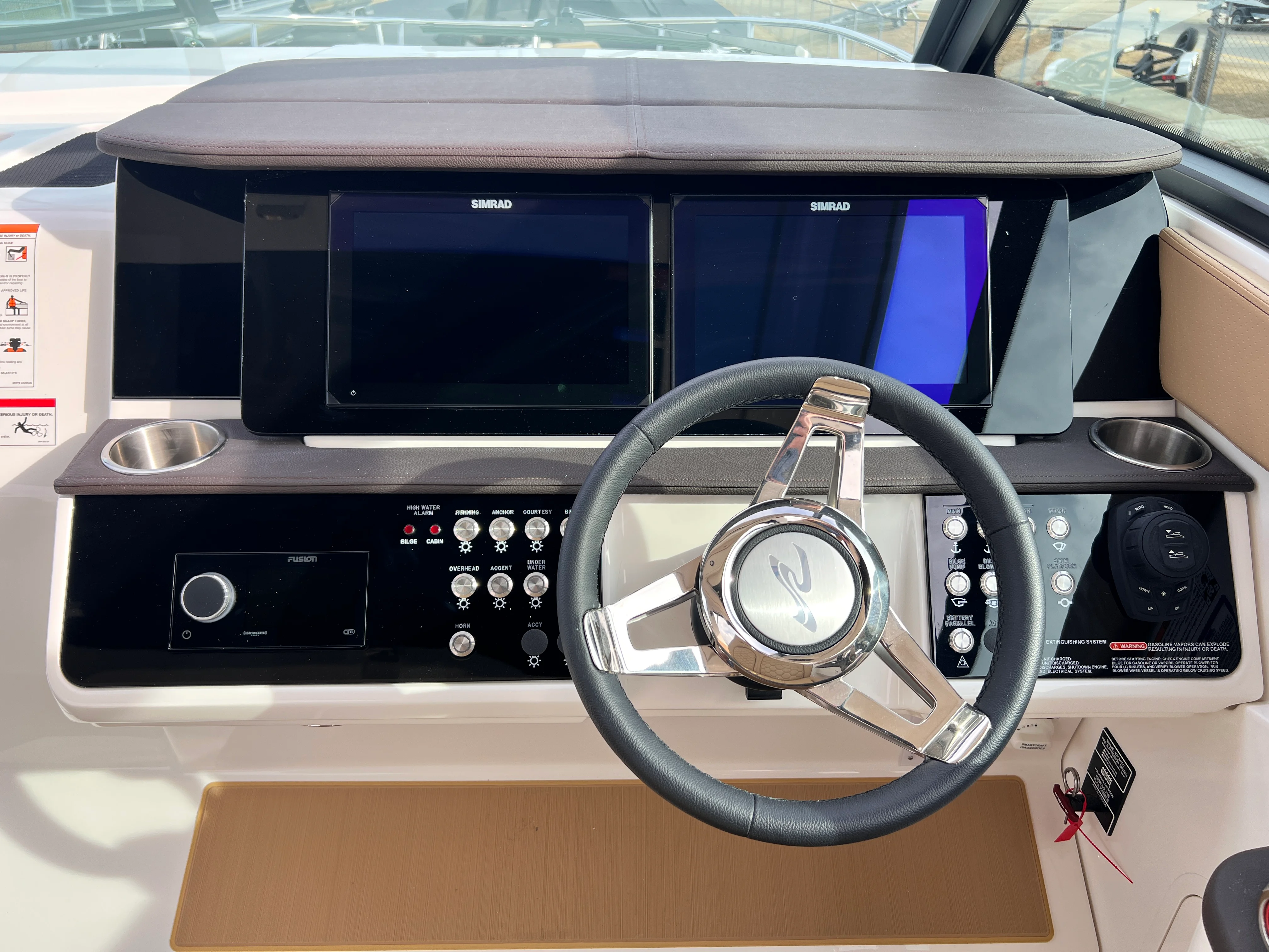 2026 Sea Ray Sundancer 320 Image Thumbnail #10