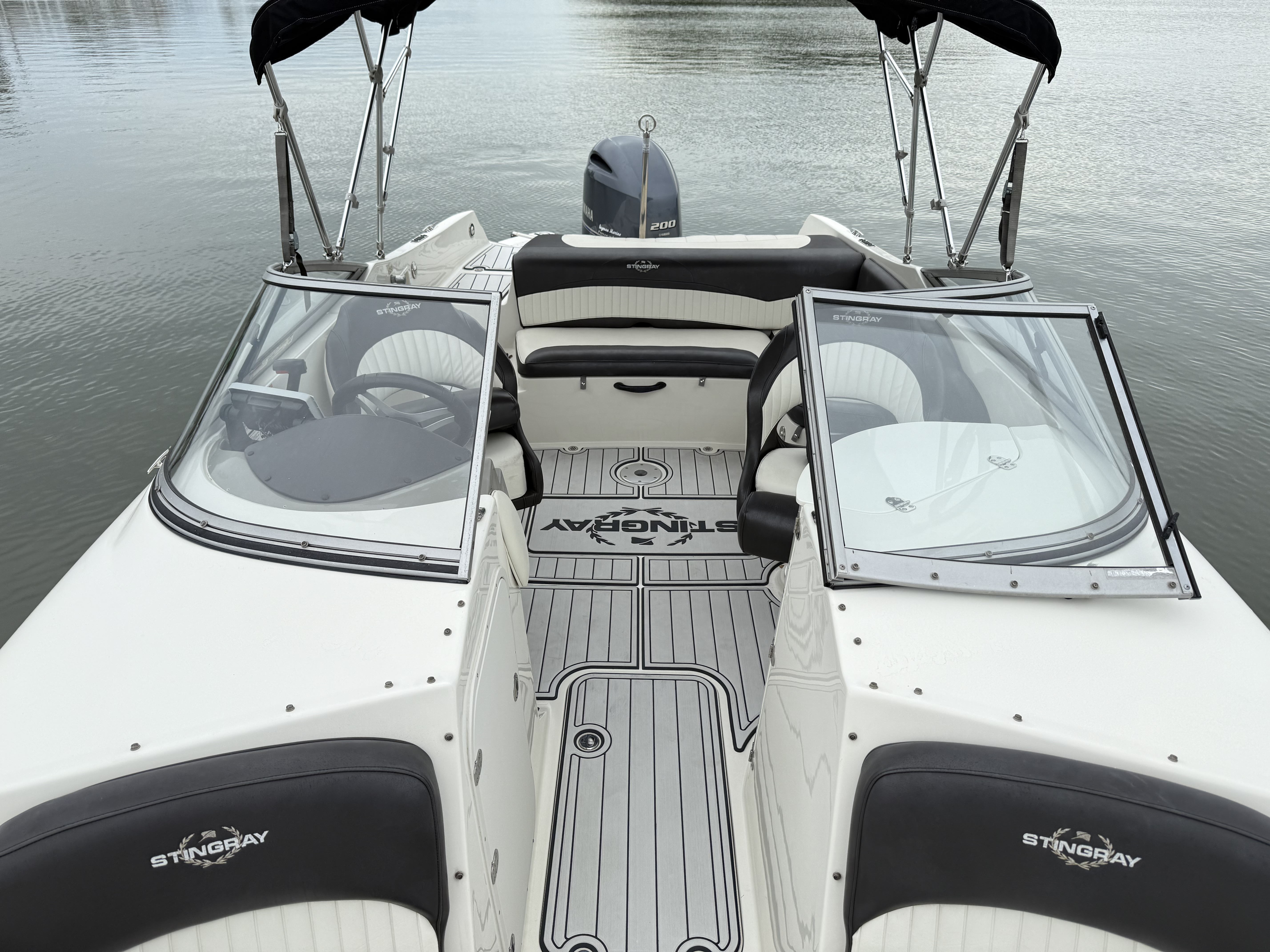 2019 Stingray 234LR Image Thumbnail #16