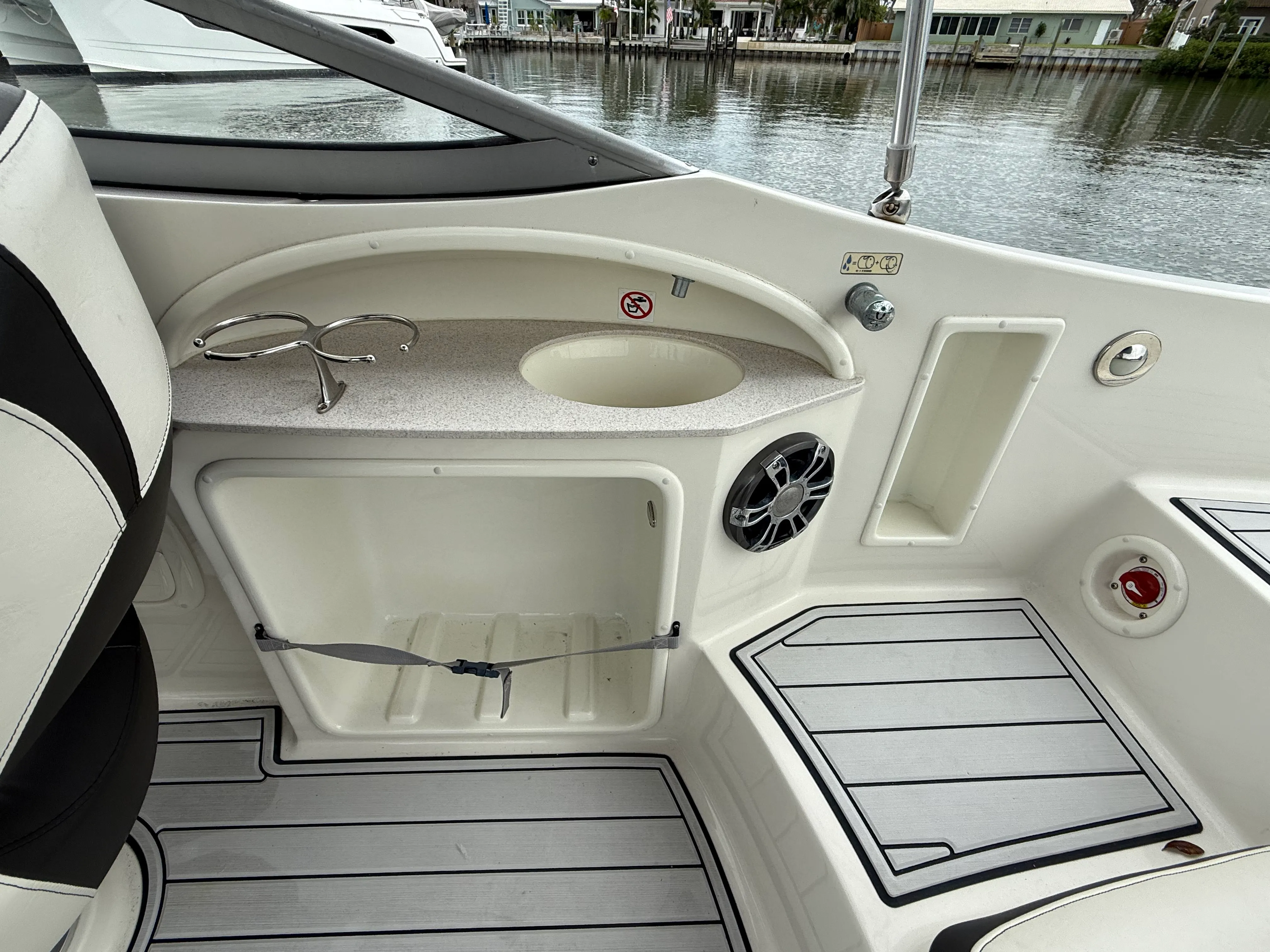 2019 Stingray 234LR Image Thumbnail #34