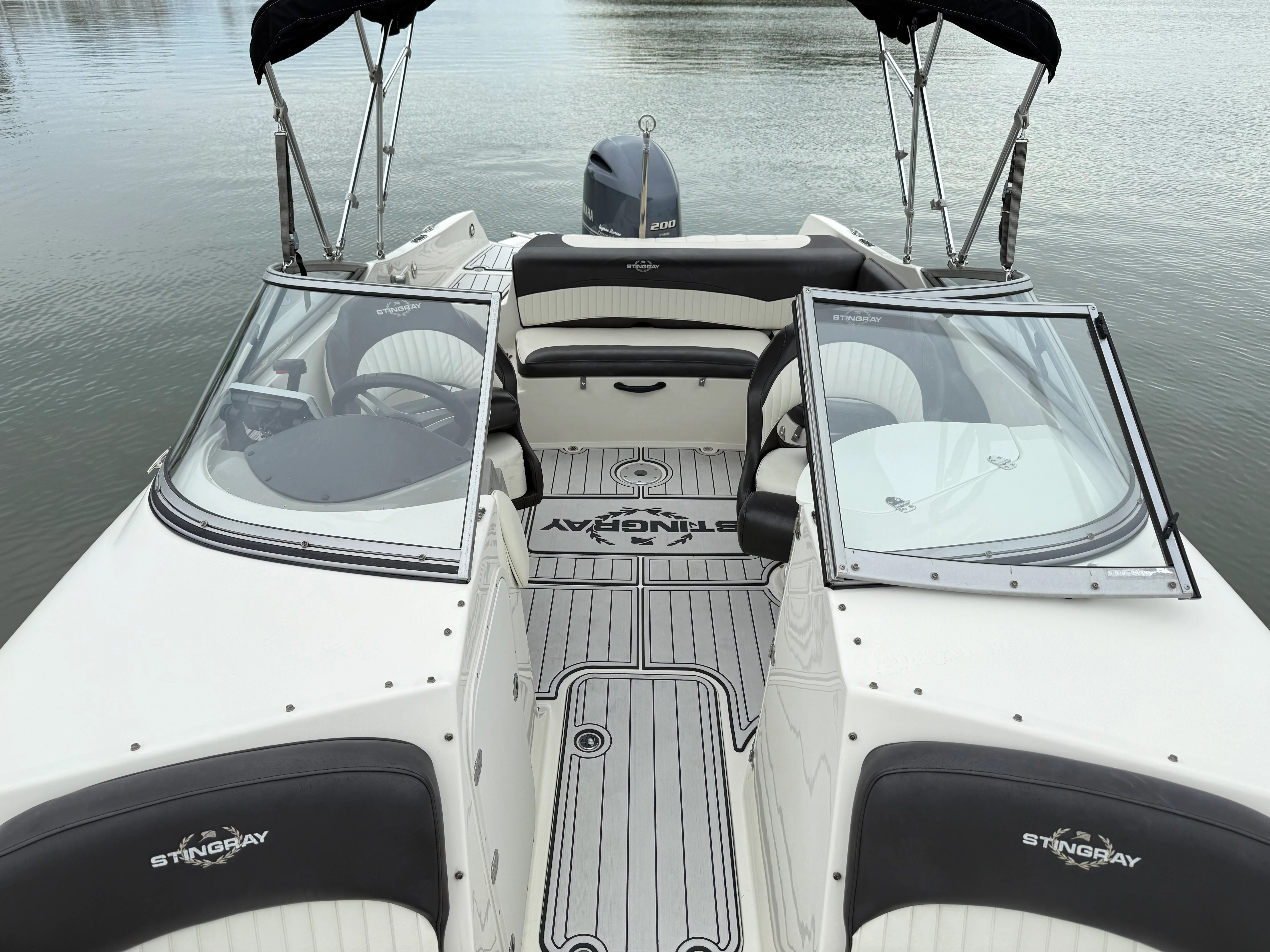 2019 Stingray 234LR Image Thumbnail #16