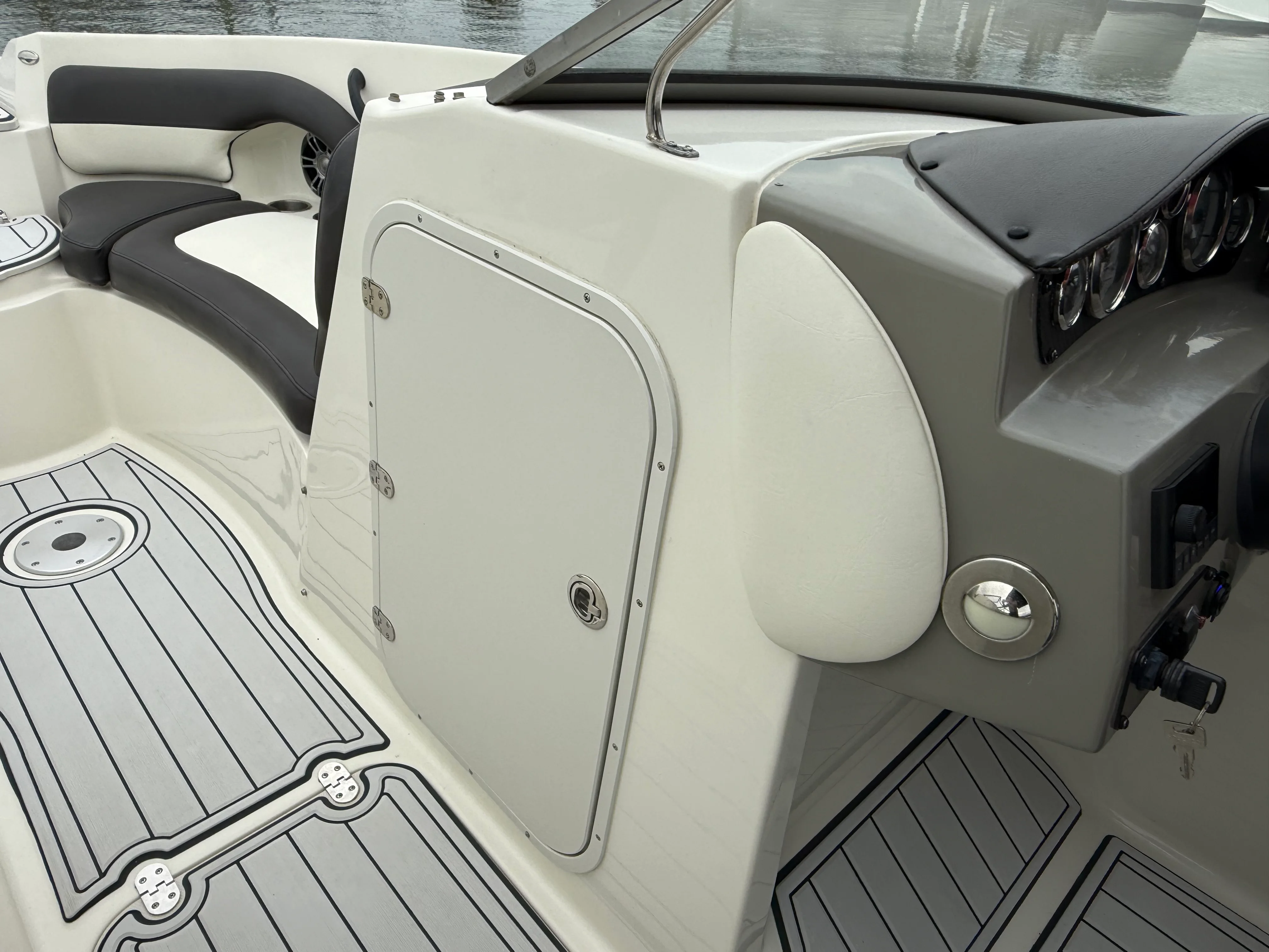 2019 Stingray 234LR Image Thumbnail #37