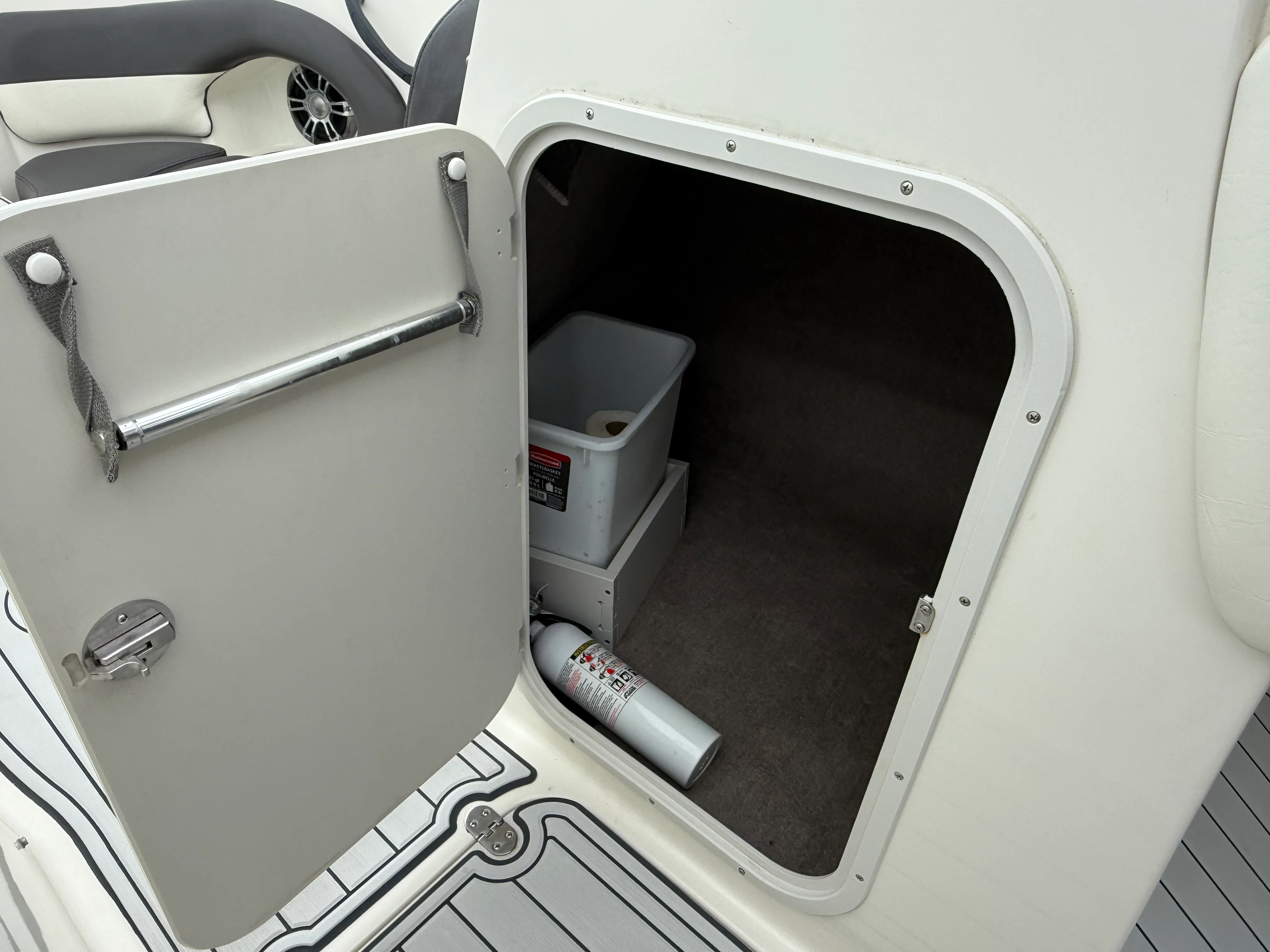 2019 Stingray 234LR Image Thumbnail #38