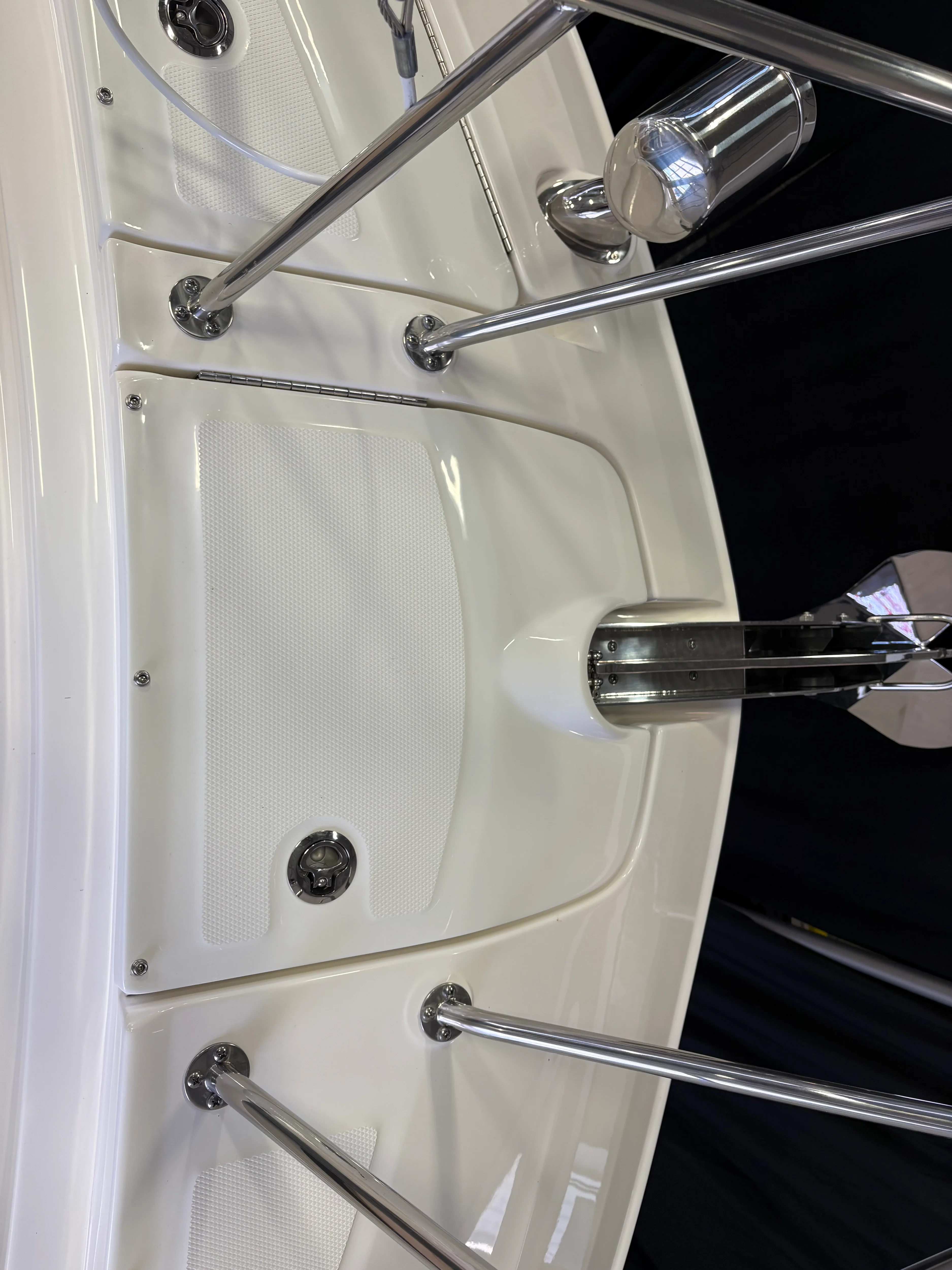 2026 Sea Ray Sundancer 320 Outboard Image Thumbnail #21