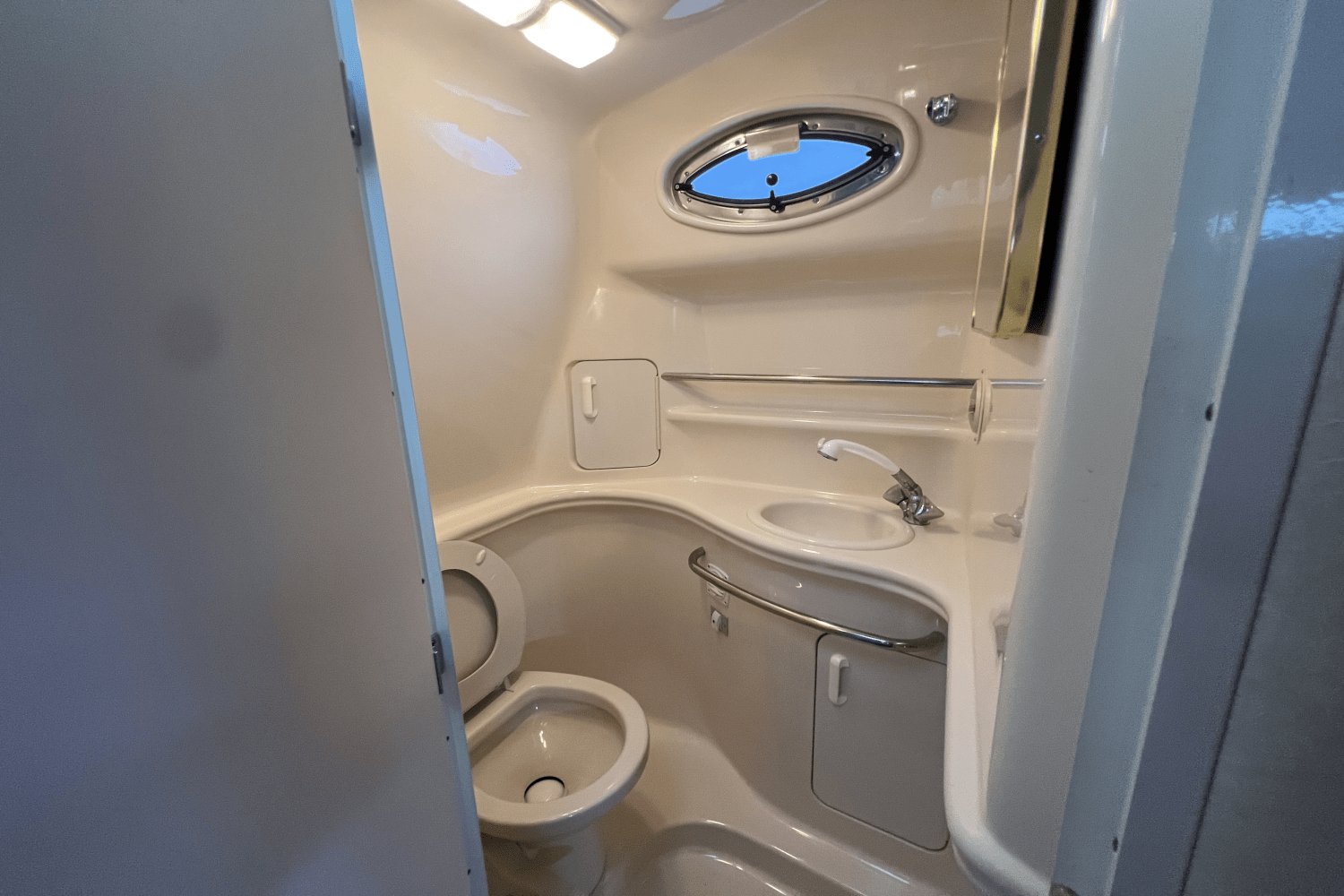 2000 Sea Ray 340 Sundancer Image Thumbnail #23