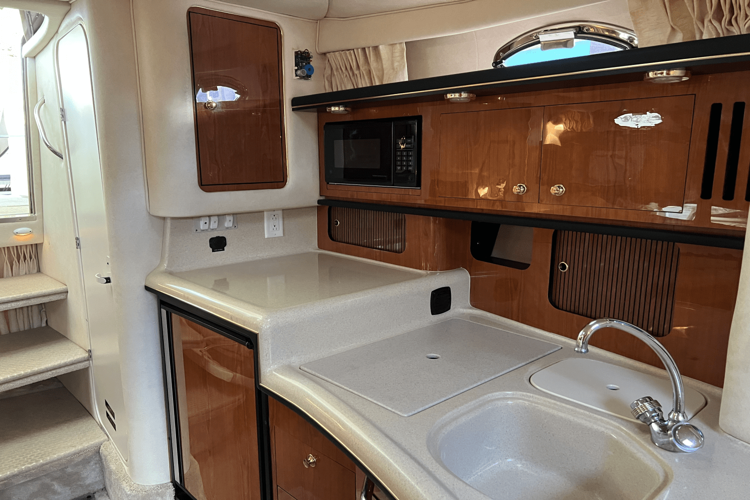 2000 Sea Ray 340 Sundancer Image Thumbnail #14