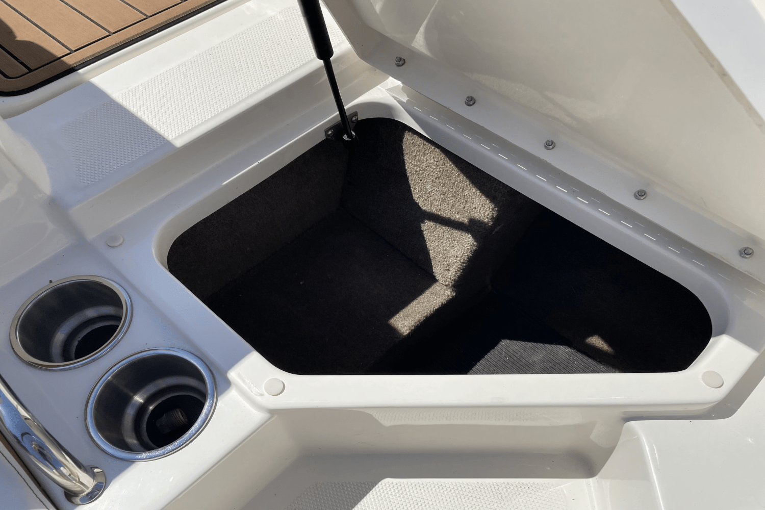 2018 Sea Ray 21 SPX Image Thumbnail #26