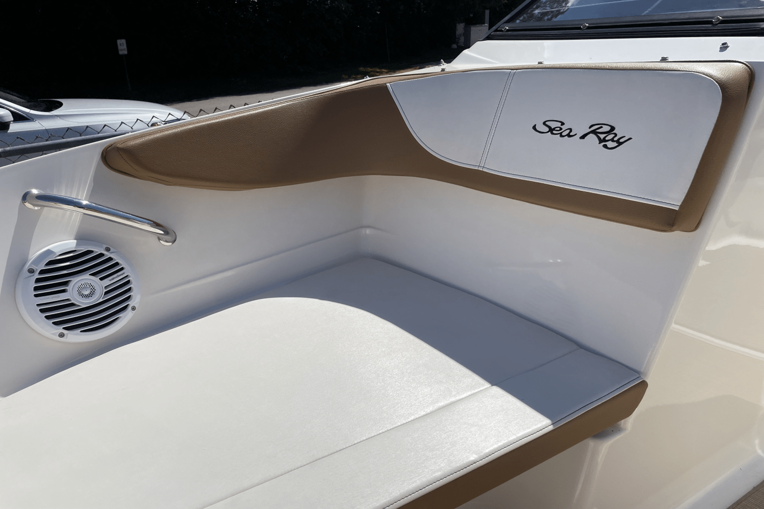 2018 Sea Ray 21 SPX Image Thumbnail #9