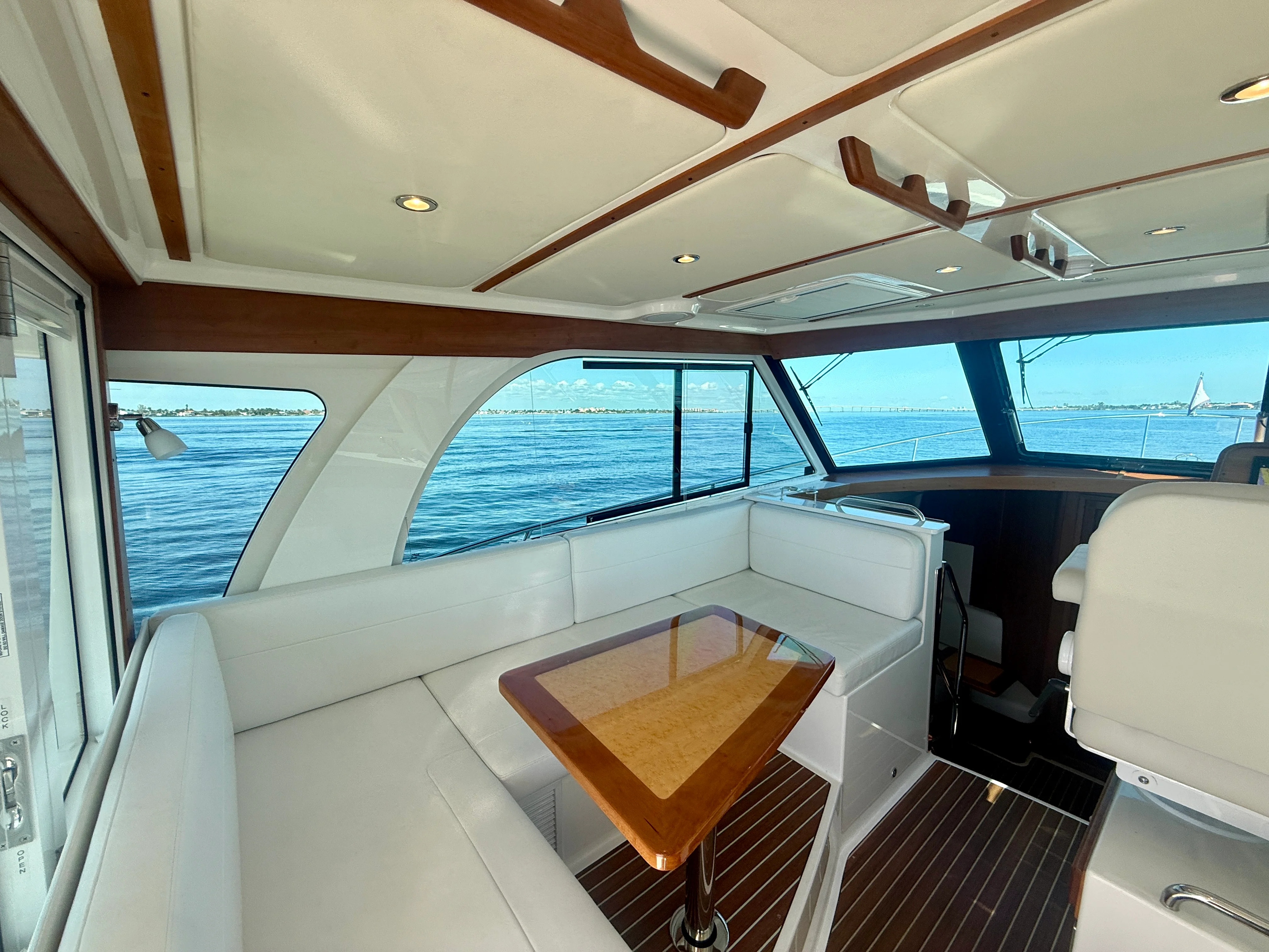 2022 Back Cove 390 Image Thumbnail #14