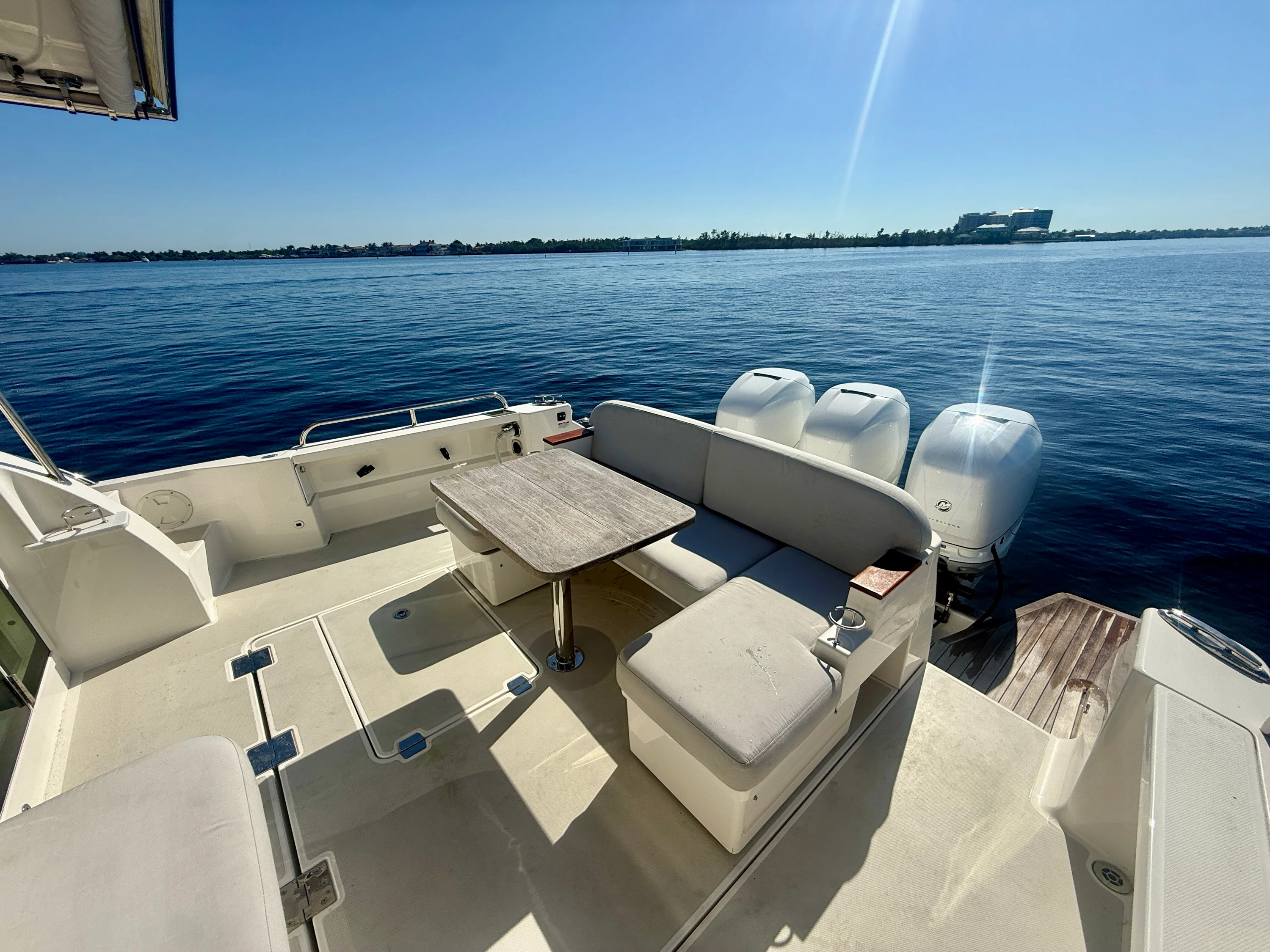 2022 Back Cove 390 Image Thumbnail #7