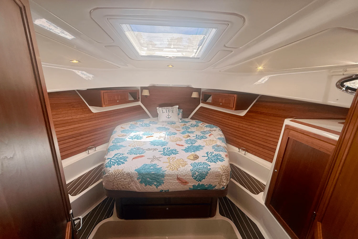 2022 Back Cove 390 Image Thumbnail #22