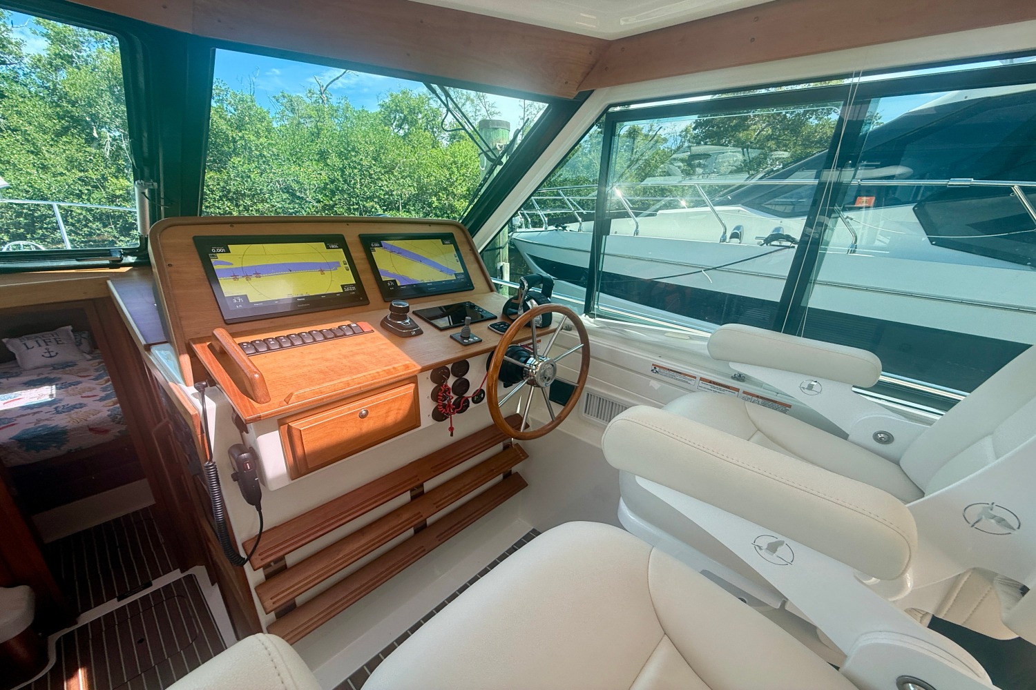 2022 Back Cove 390 Image Thumbnail #10