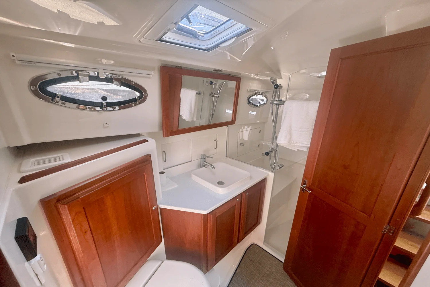 2022 Back Cove 390 Image Thumbnail #24