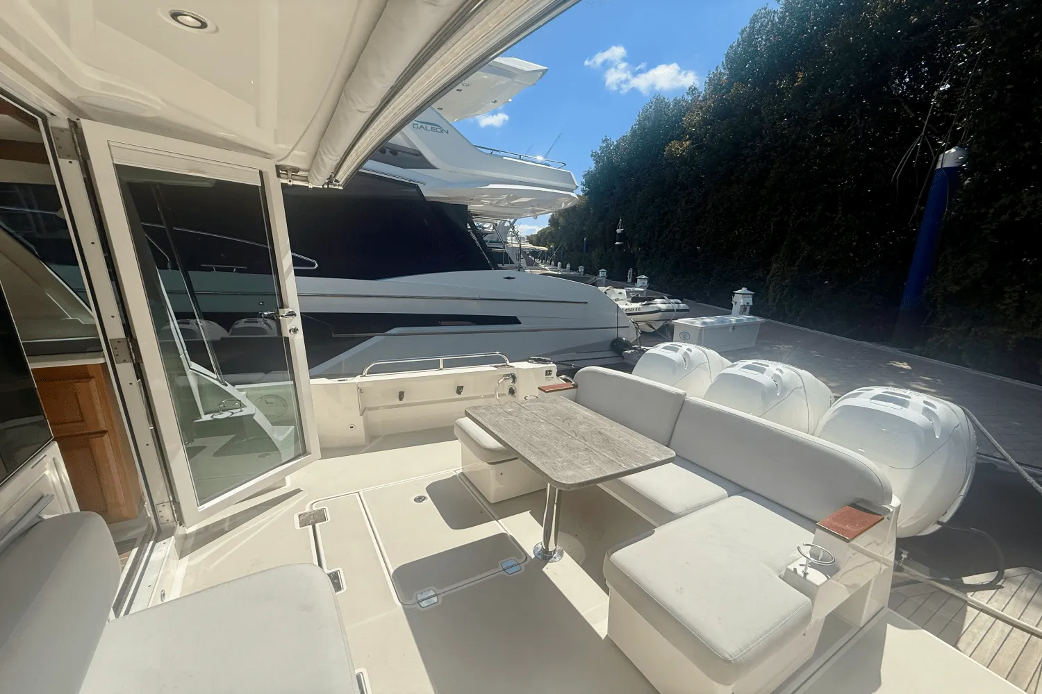 2022 Back Cove 390 Image Thumbnail #3