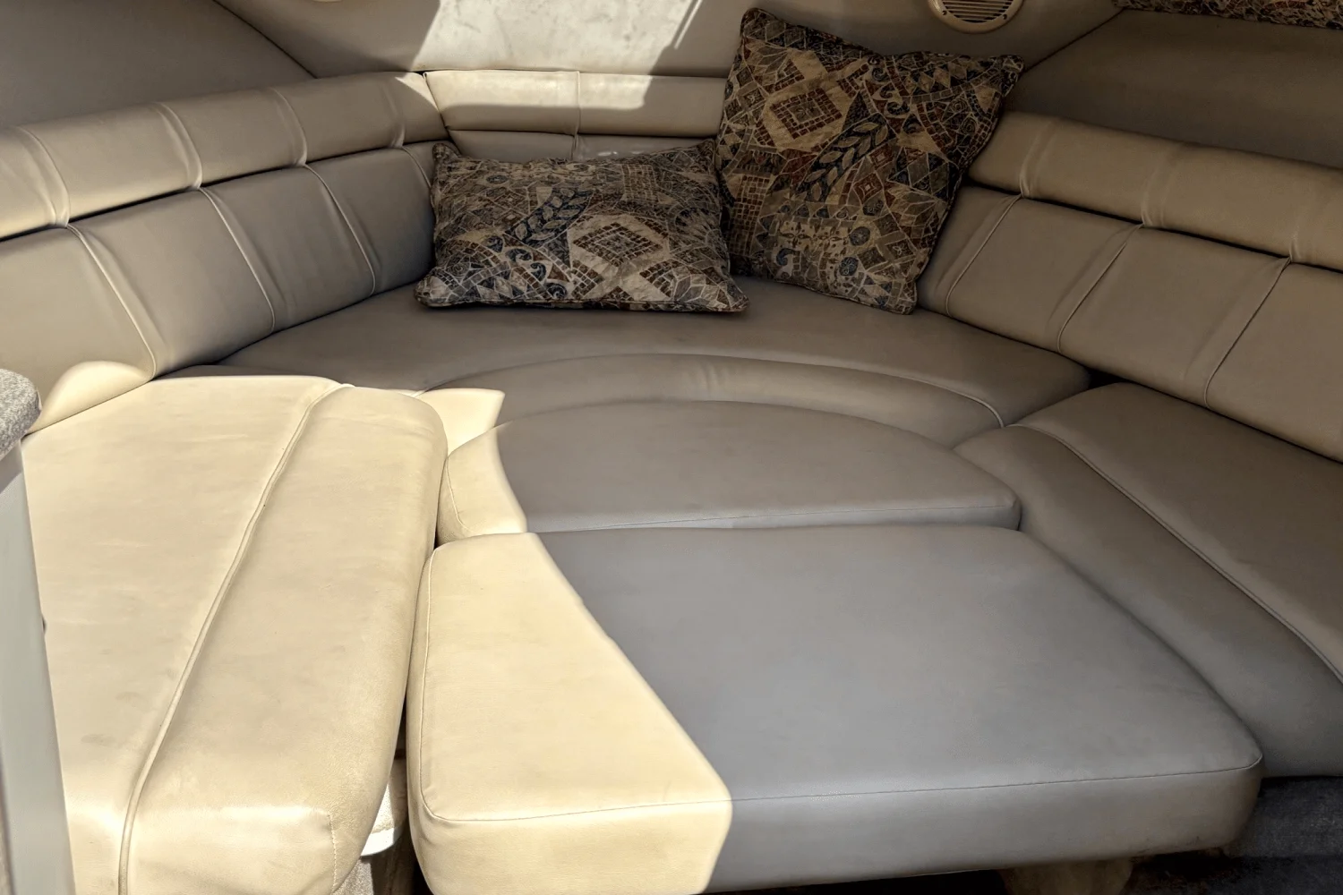 2002 Crownline 215 CCR Image Thumbnail #7